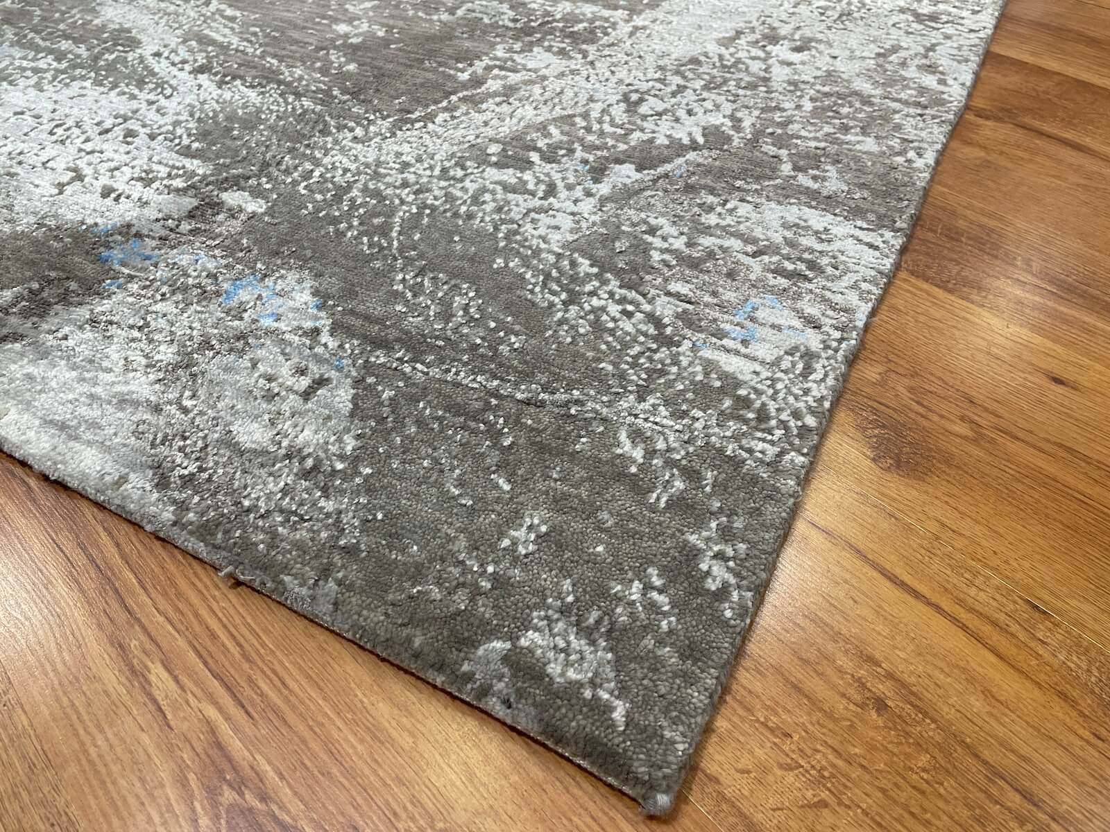 Illusion Bambu Handwoven Rug – 066520 by Camel Carpet