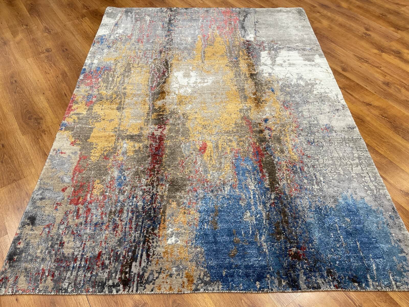 Illusion Bambu Handwoven Rug – 066536 by Camel Carpet