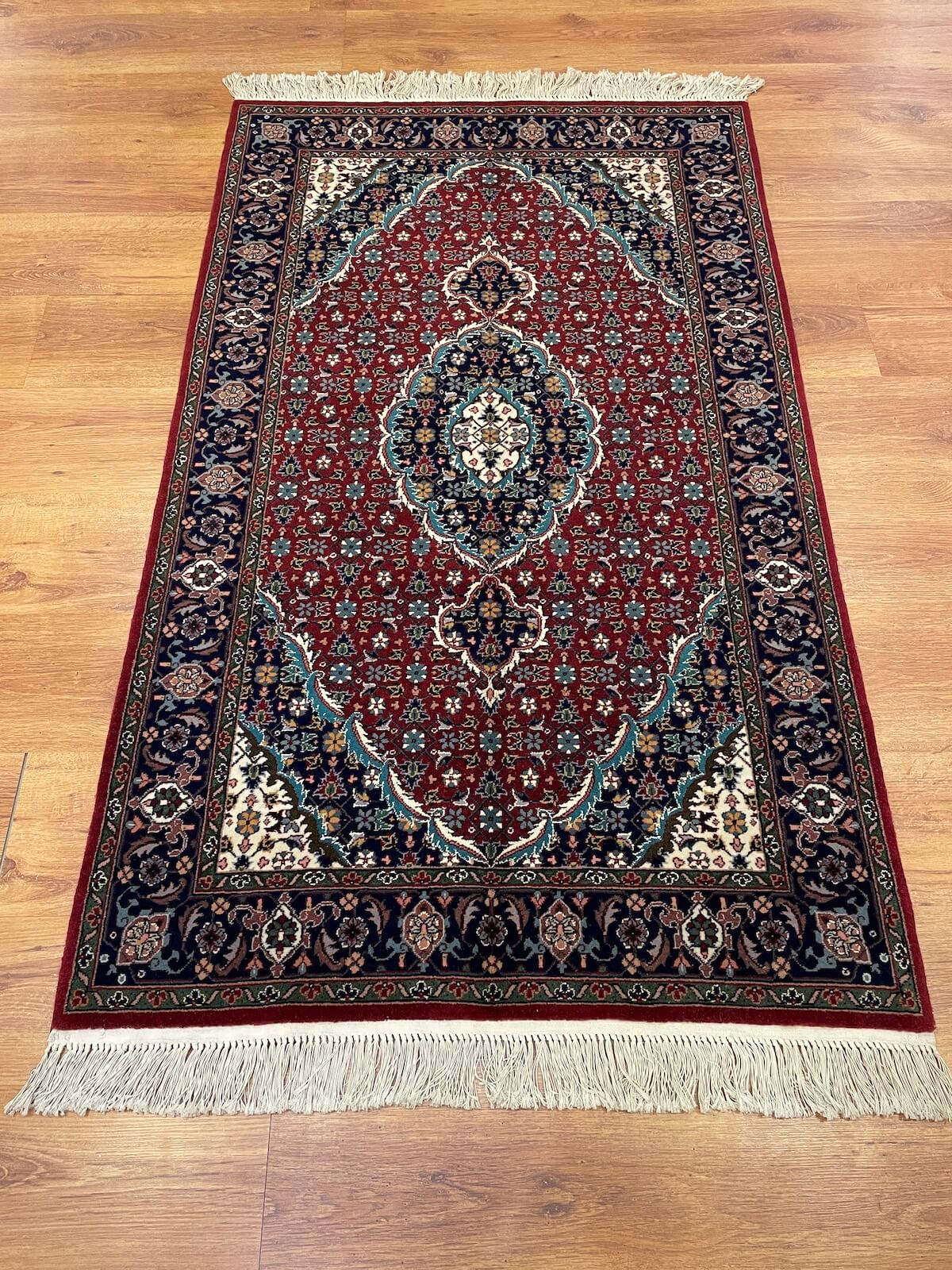 Iran Isfahan Handwoven Rug – 024413 by Camel Carpet