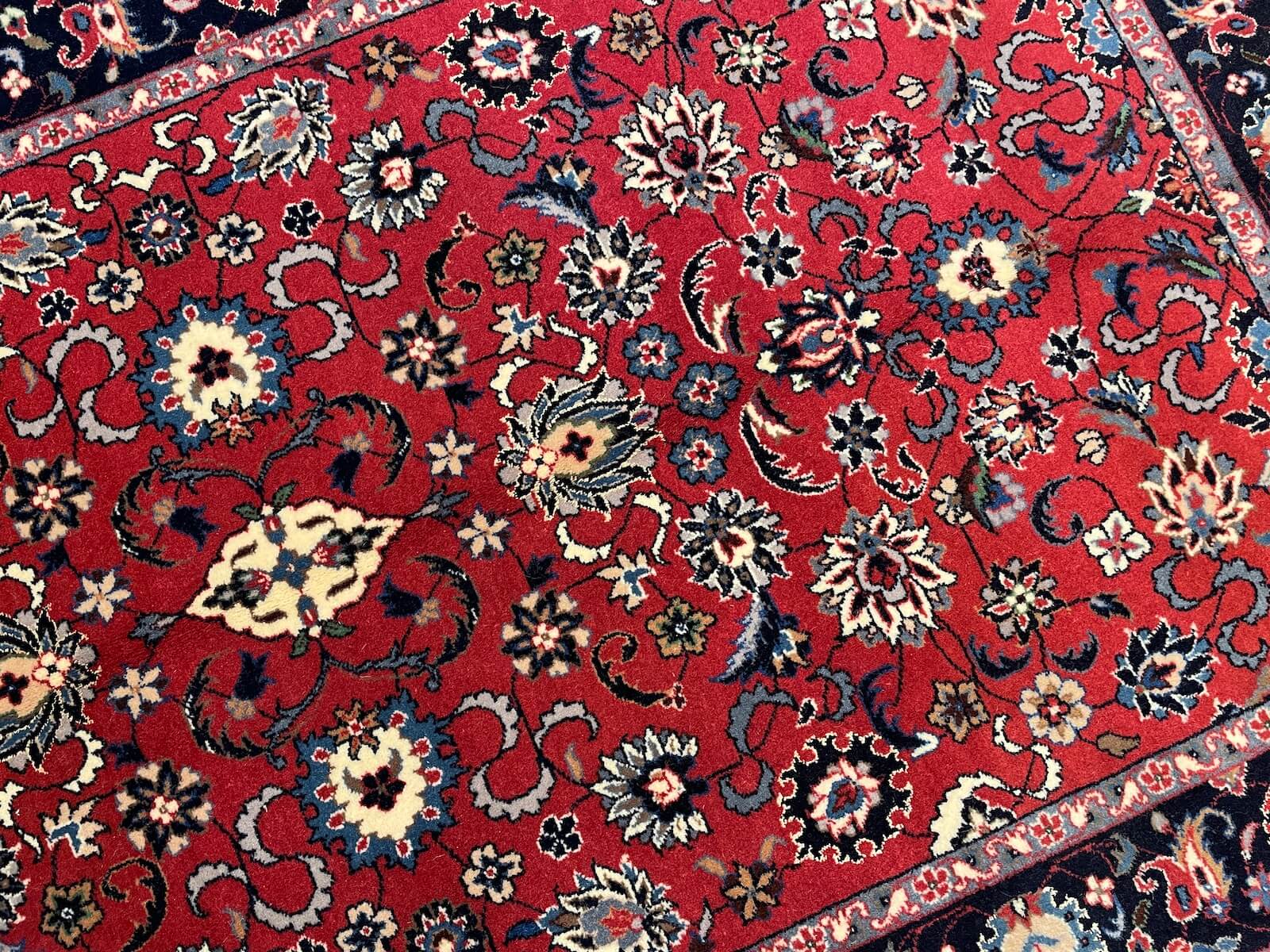 Iran Isfahan Handwoven Rug – 024448 by Camel Carpet