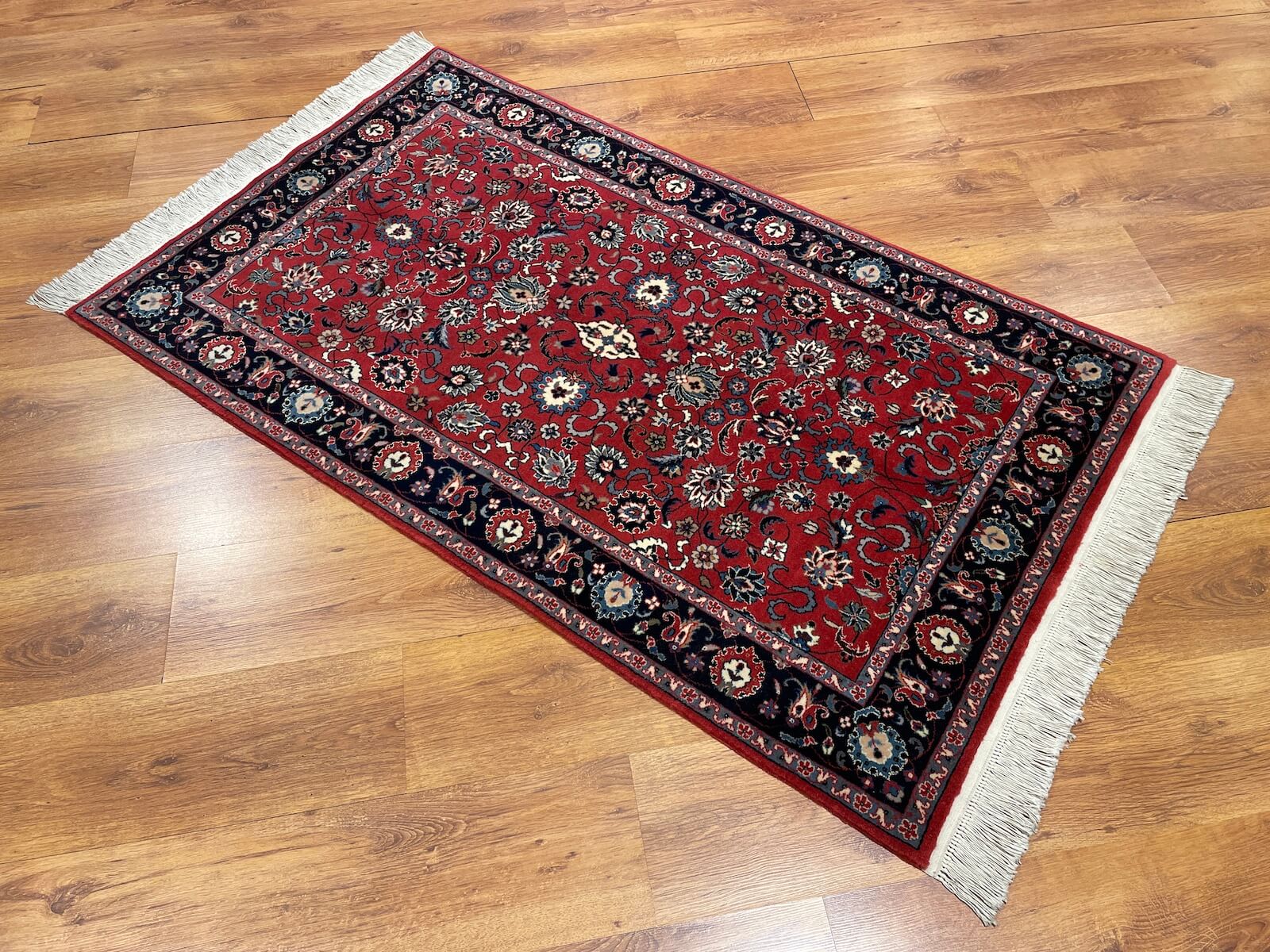 Iran Isfahan Handwoven Rug – 024448 by Camel Carpet