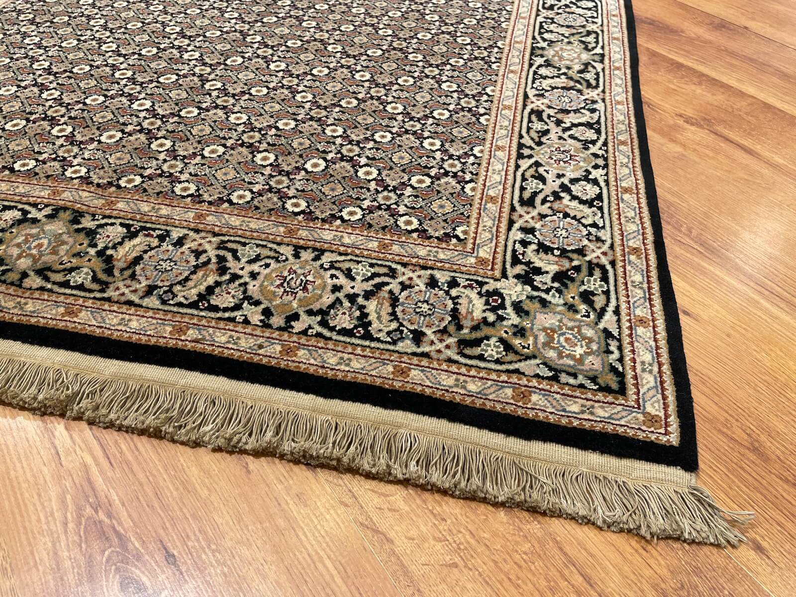 Iran Isfahan Handwoven Rug – 121X175 by Camel Carpet