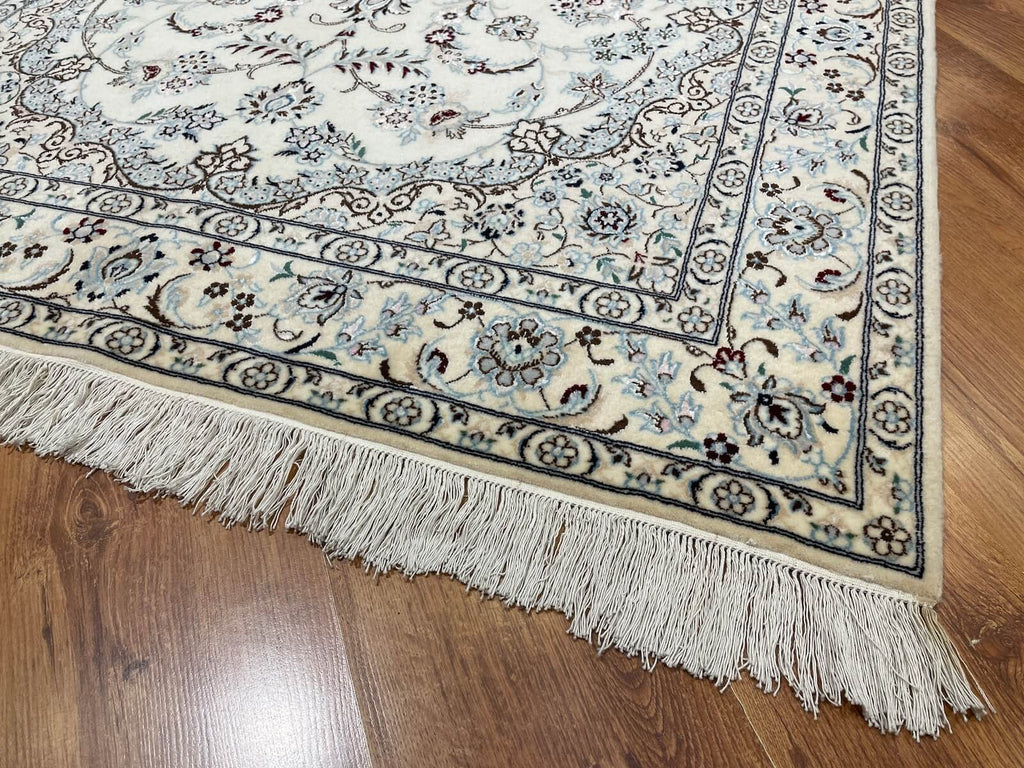 Iran Nain Handwoven Rug – 042172 by Camel Carpet