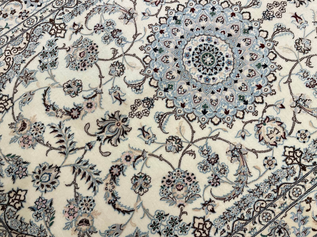 Iran Nain Handwoven Rug – 042172 by Camel Carpet