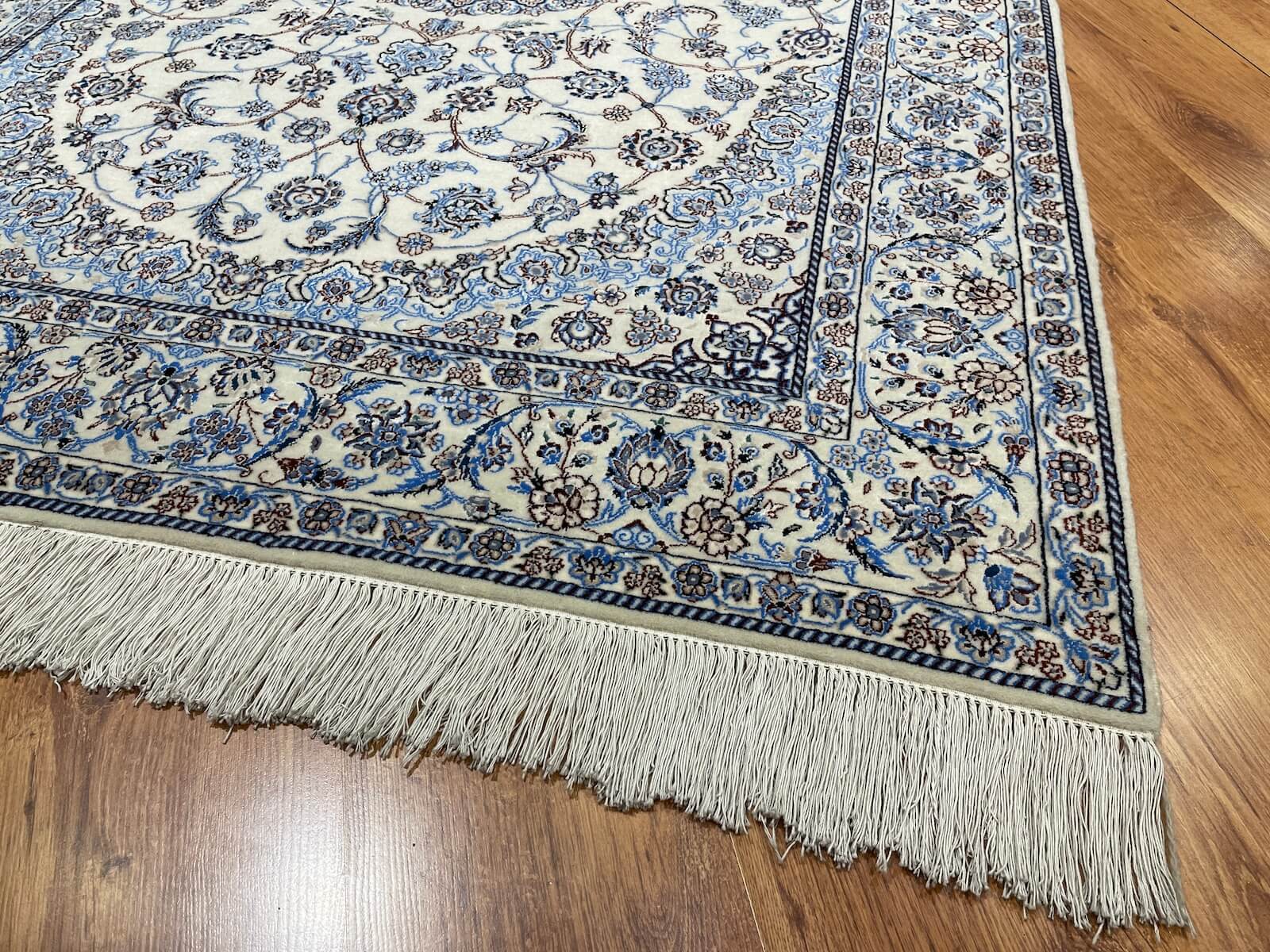 Iran Nain Handwoven Rug – 042171 by Camel Carpet