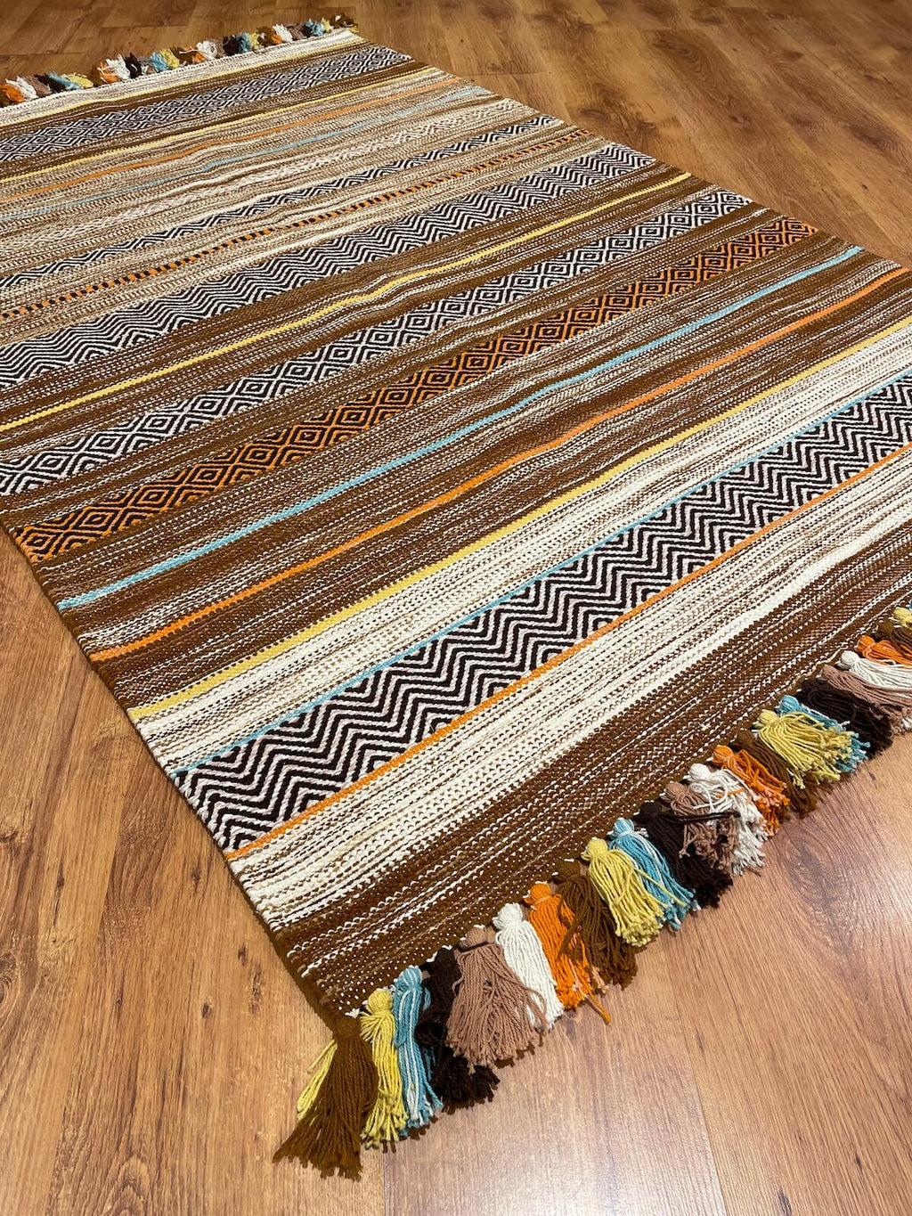 Iskandinav Kilim 02 Fildisi – 120X180 by Camel Carpet