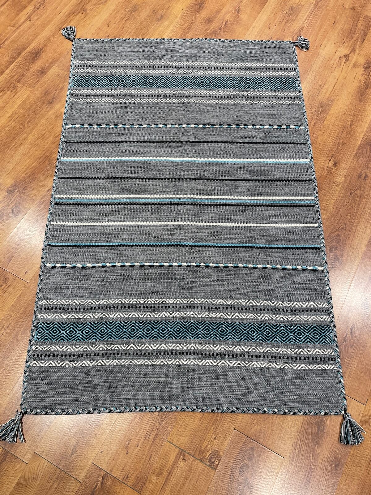 Iskandinav Kilim 03 Acik Gray – 120X180 by Camel Carpet