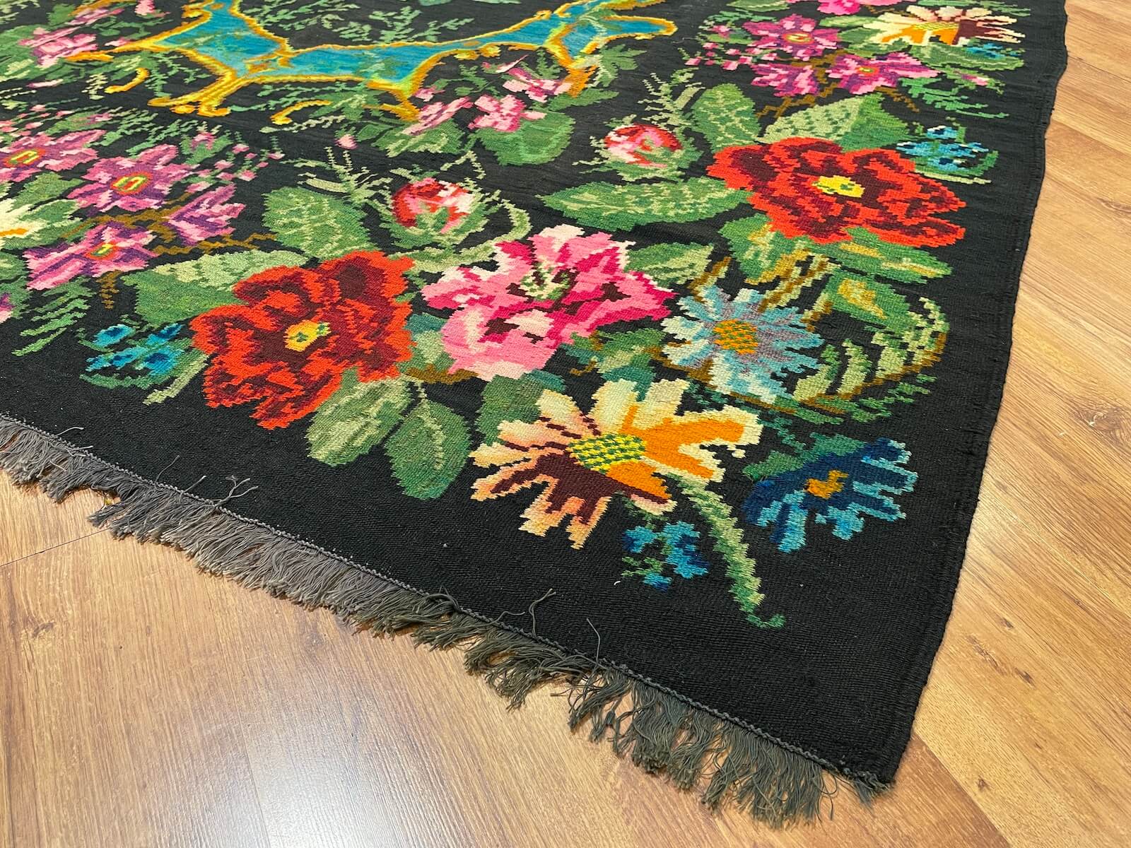 Original Eski Karabag Handwoven Kilim – 230X313 by Camel Carpet