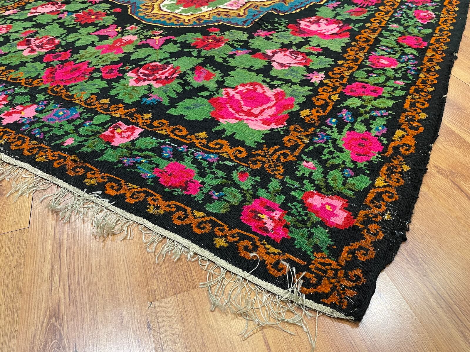 Original Eski Karabag Handwoven Kilim – 209X318 by Camel Carpet