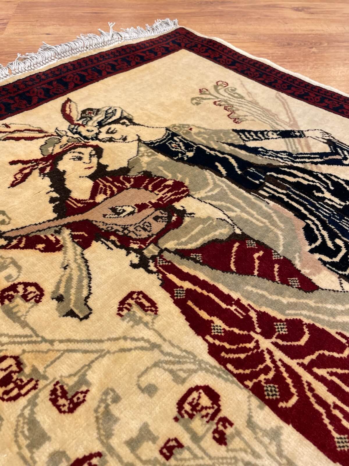 Leyla Mecnun Tablo Handwoven Rug – 73X88 by Camel Carpet