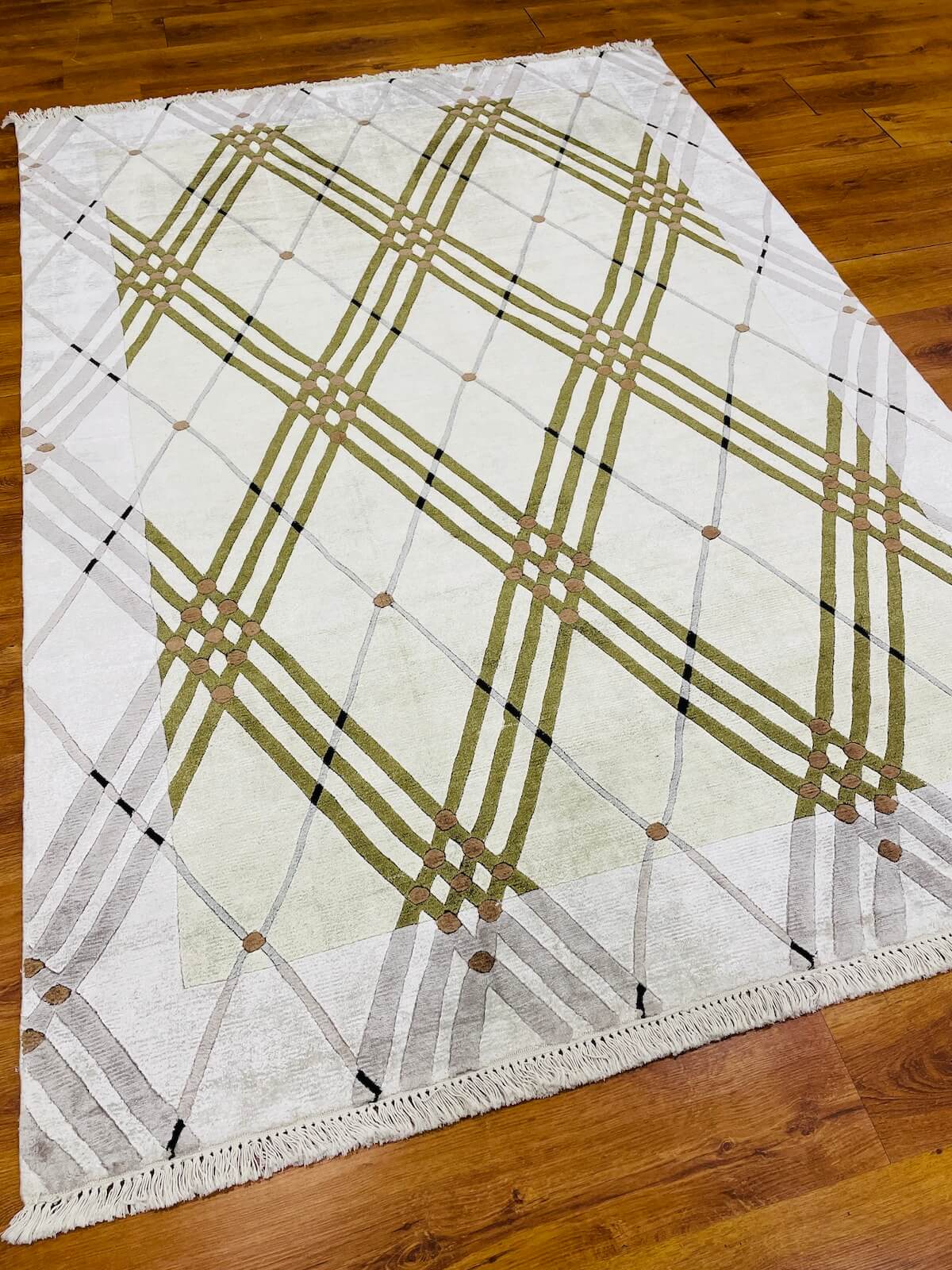 London Series Nepal Handwoven Rug – 171X243 by Camel Carpet