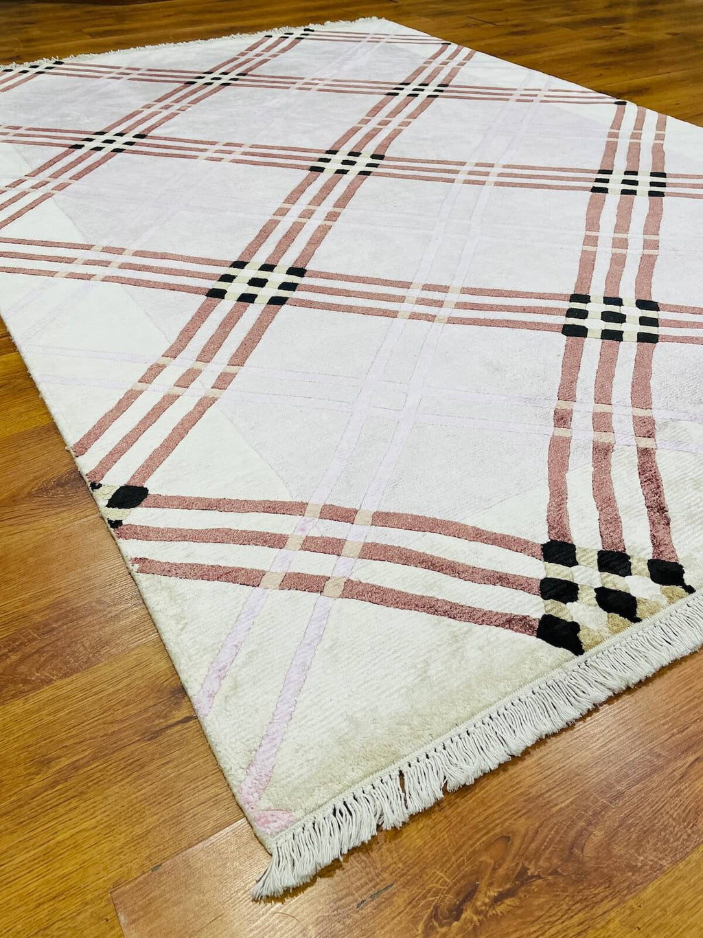 London Series Nepal Handwoven Rug – 171X243 by Camel Carpet