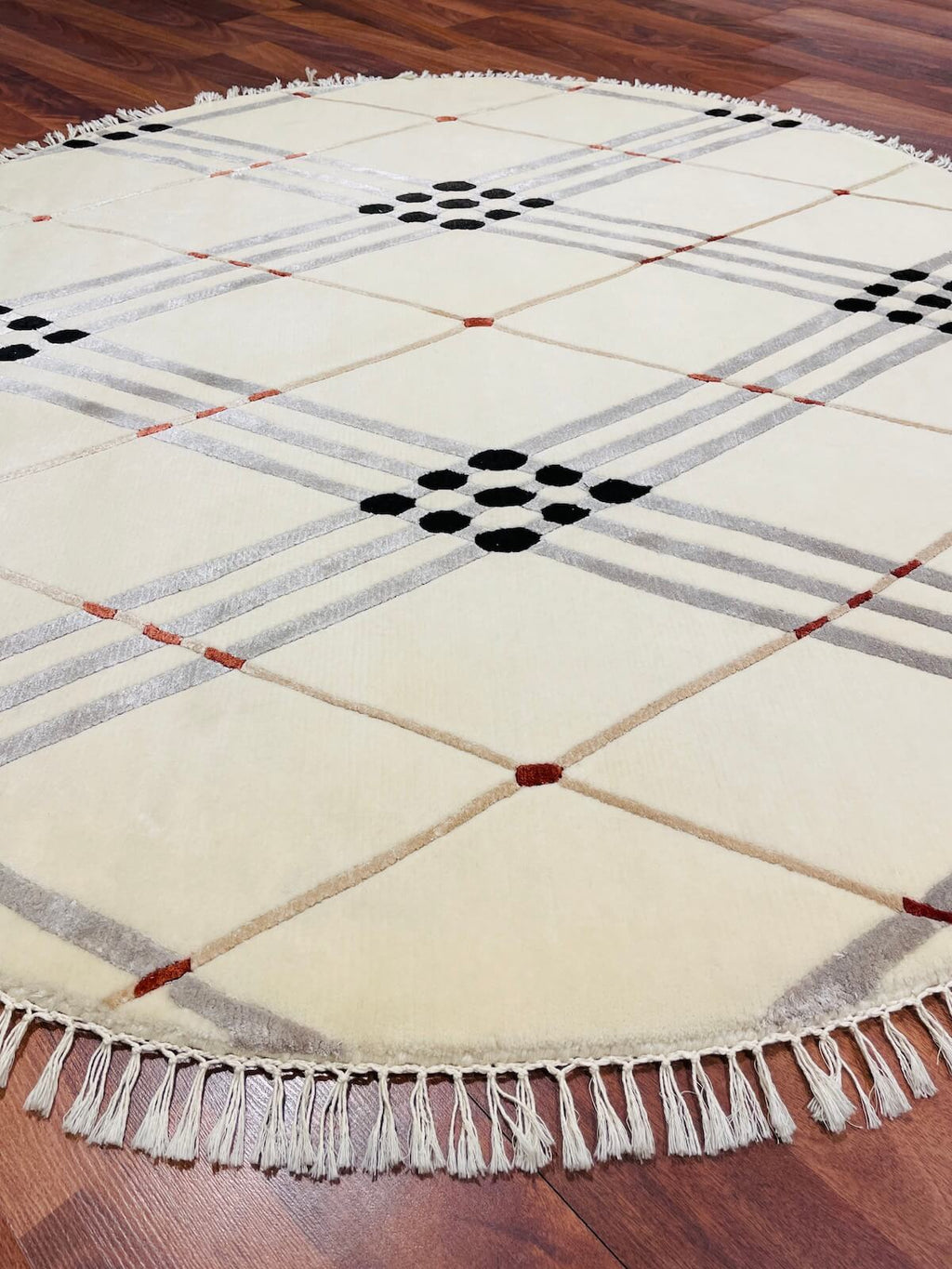 London Series Nepal Handwoven Round Rug by Camel Carpet