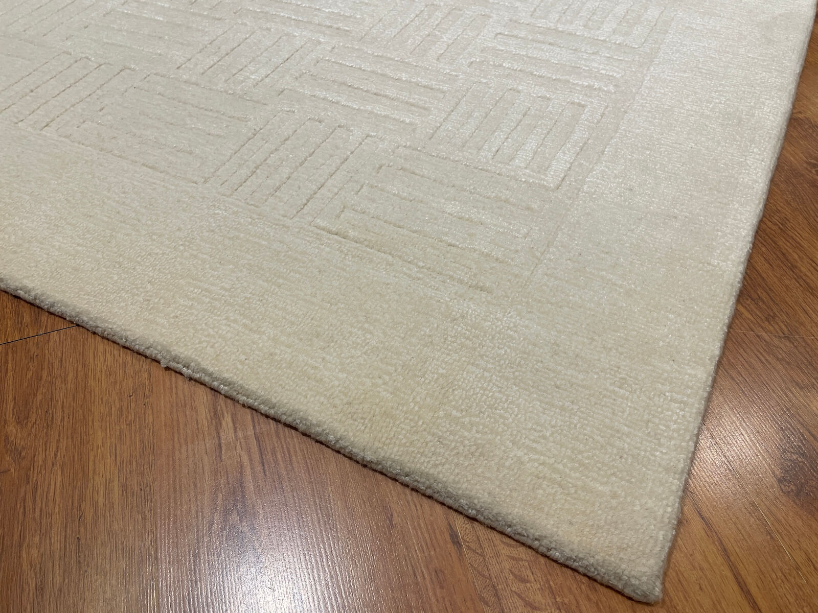 Lori Handwoven Cream Wool Rug by Camel Carpet