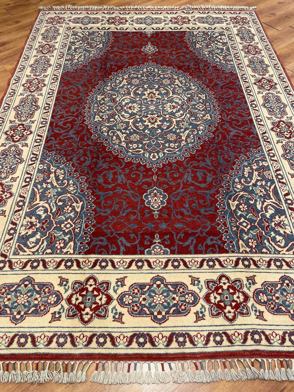 Medallion Usak Handwoven Rug – 208X295 by Camel Carpet