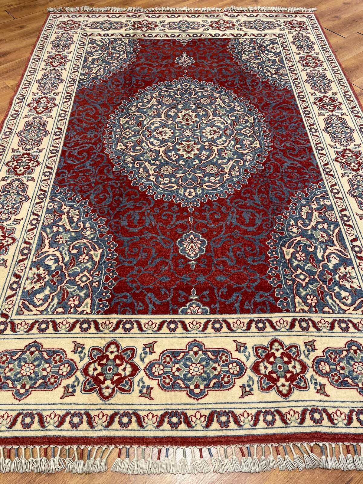 Medallion Usak Handwoven Rug – 208X295 by Camel Carpet