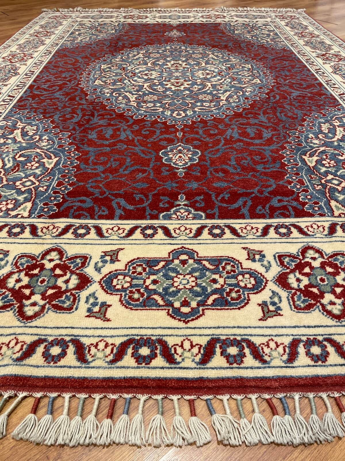 Medallion Usak Handwoven Rug – 208X295 by Camel Carpet