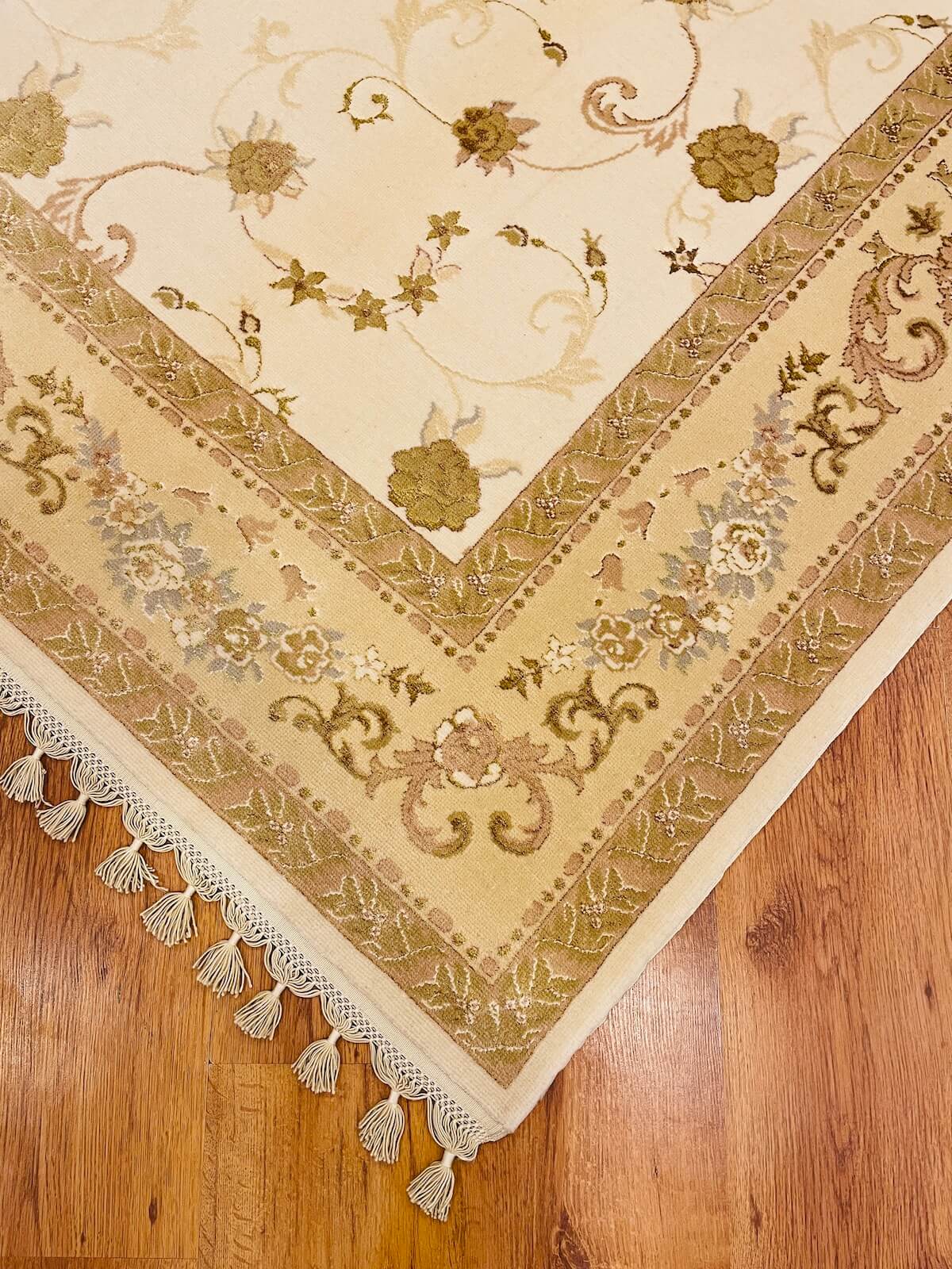 Mahidevran Silk-Blend Usak Handwoven Rug – 021544 by Camel Carpet