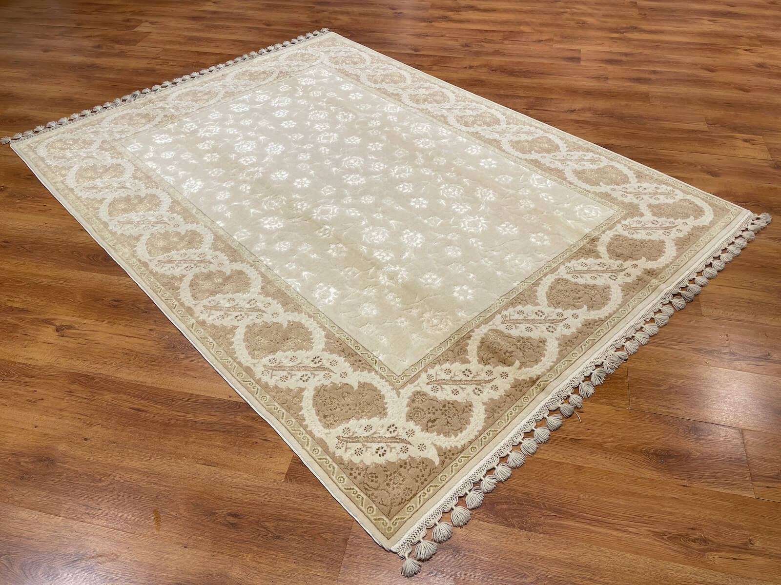 Mahidevran Silk-Blend Usak Handwoven Rug – 180X242 by Camel Carpet