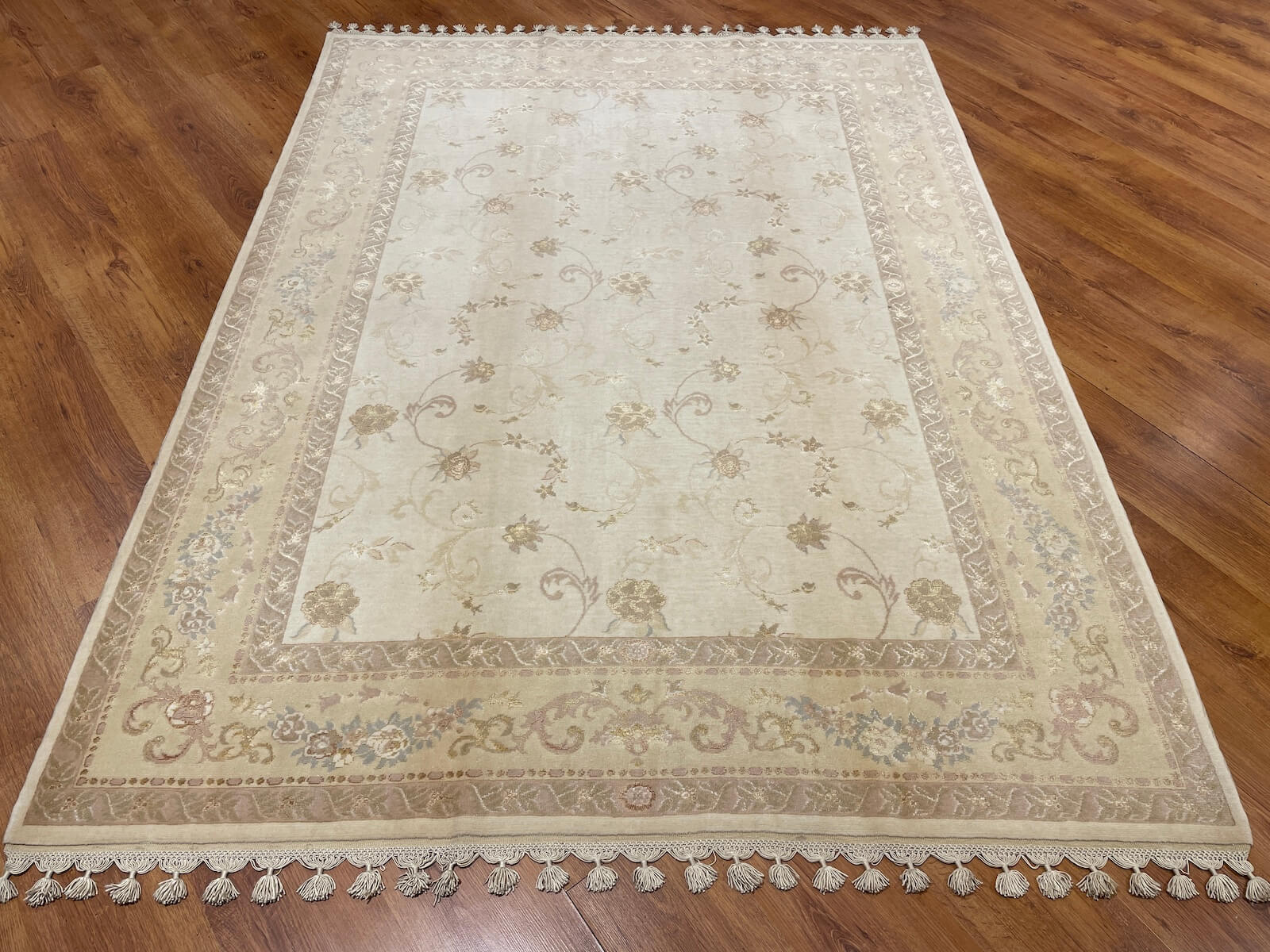 Mahidevran Silk-Blend Usak Handwoven Rug – 173X230 by Camel Carpet