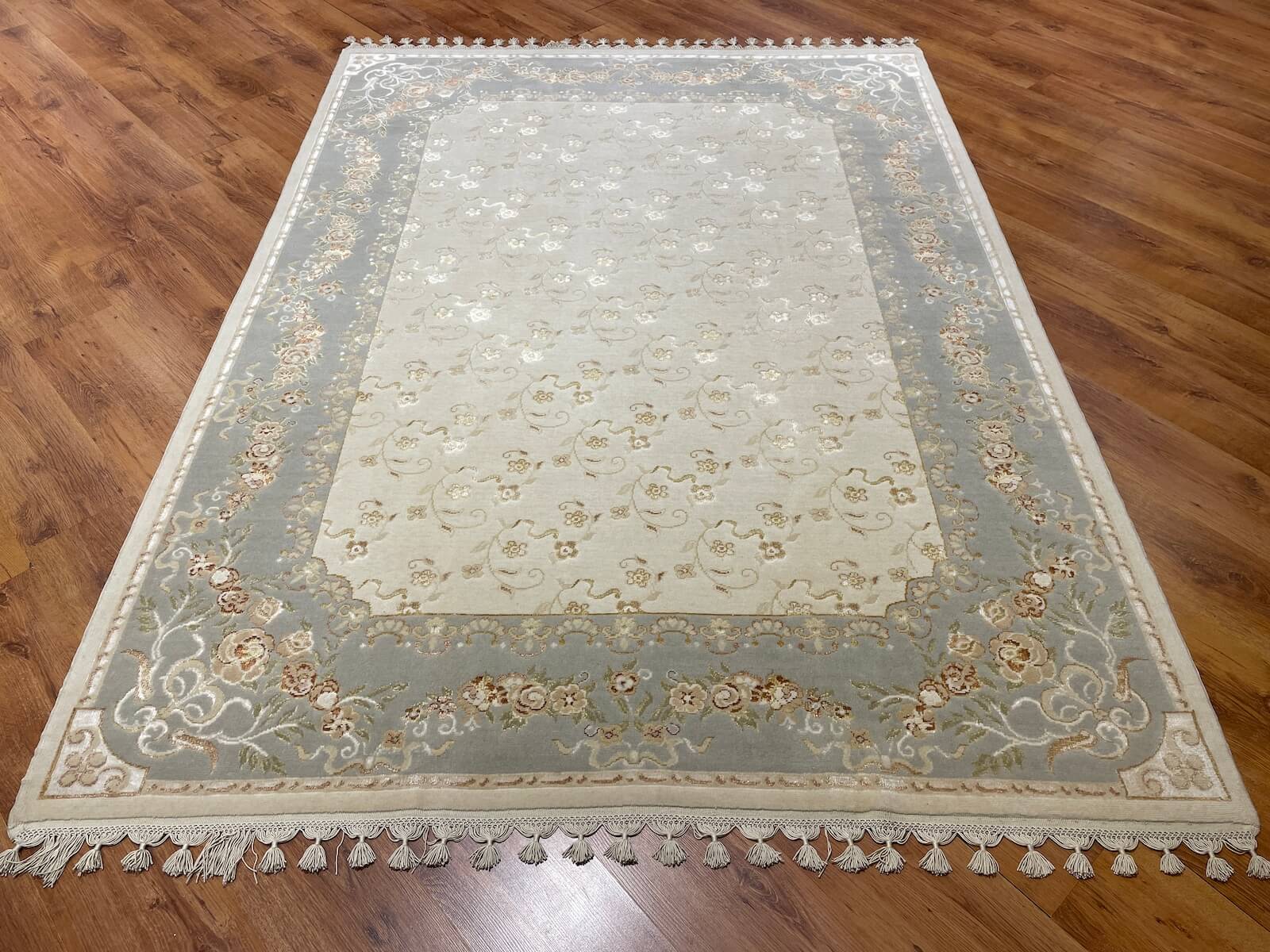 Mahidevran Silk-Blend Usak Handwoven Rug – 021627 by Camel Carpet