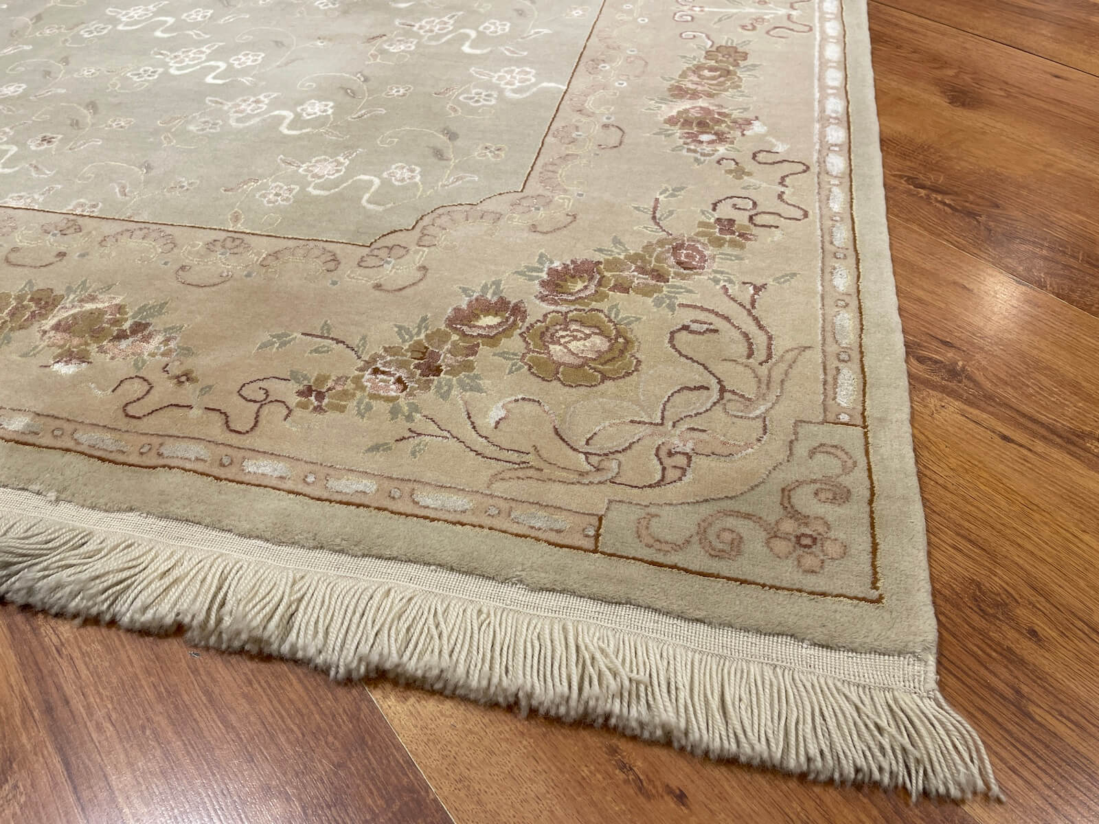 Mahidevran Silk-Blend Usak Handwoven Rug – 177X243 by Camel Carpet