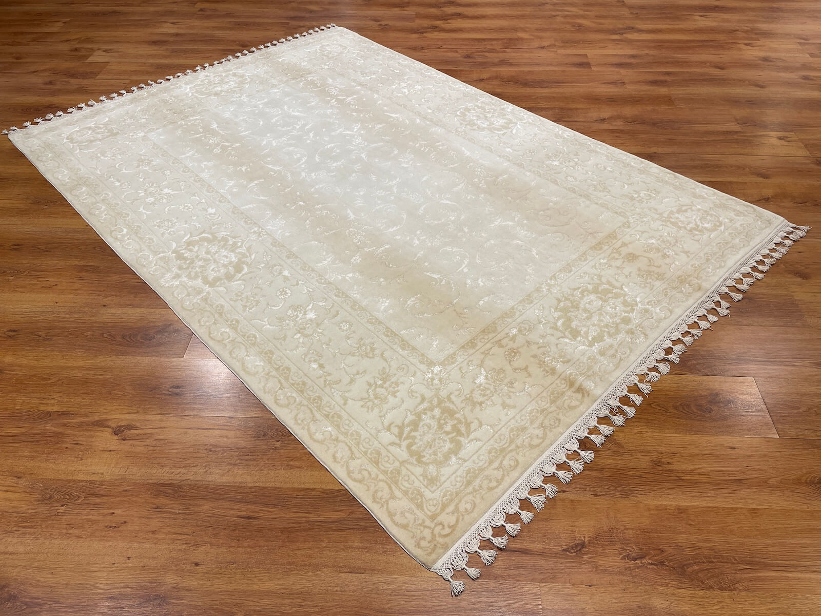 Mahidevran Silk-Blend Usak Handwoven Rug – 033227 by Camel Carpet