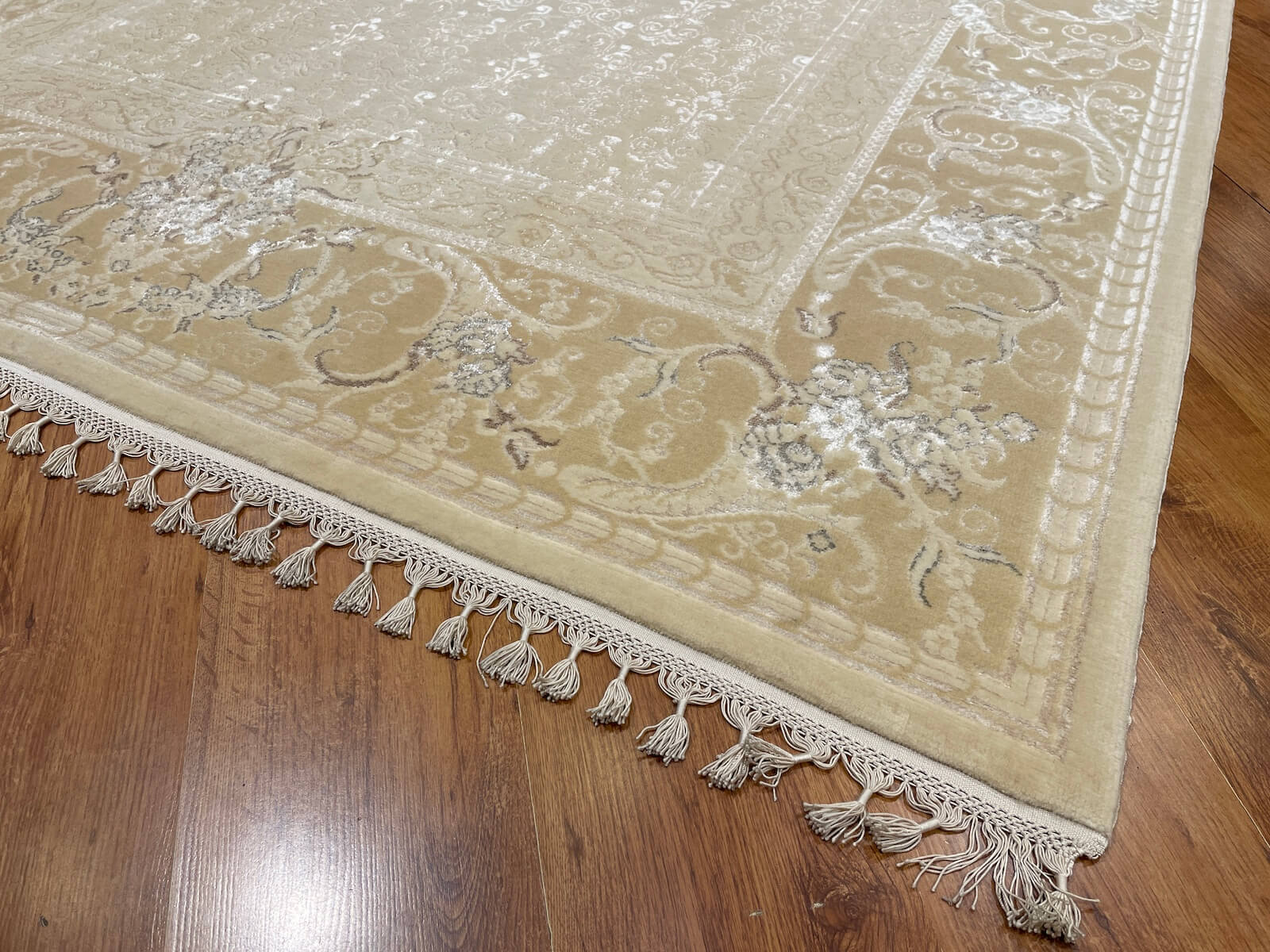 Mahidevran Silk-Blend Usak Handwoven Rug – 033835 by Camel Carpet