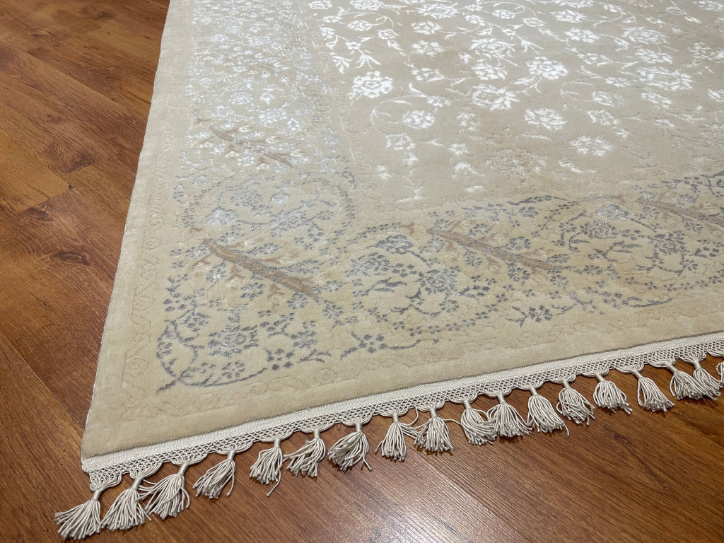 Mahidevran Silk-Blend Usak Handwoven Rug – 045063 by Camel Carpet