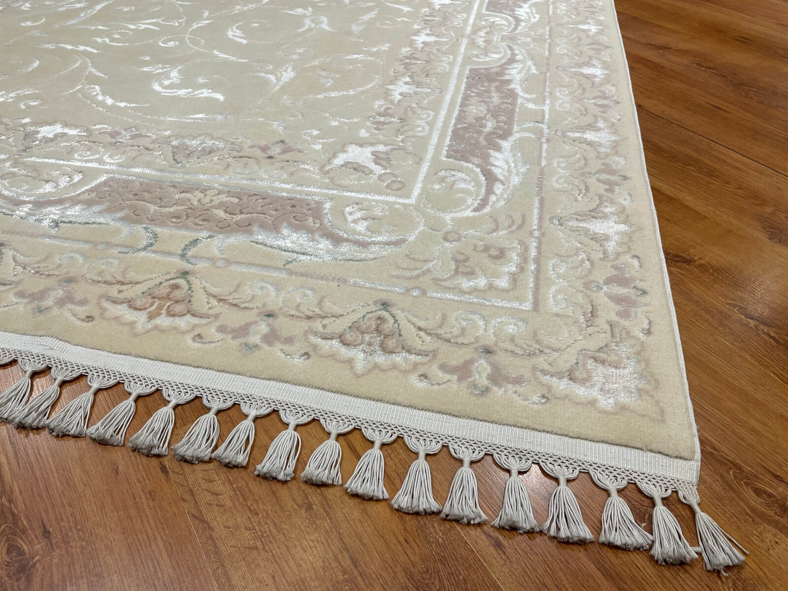 Mahidevran Silk-Blend Usak Handwoven Rug – 056419 by Camel Carpet