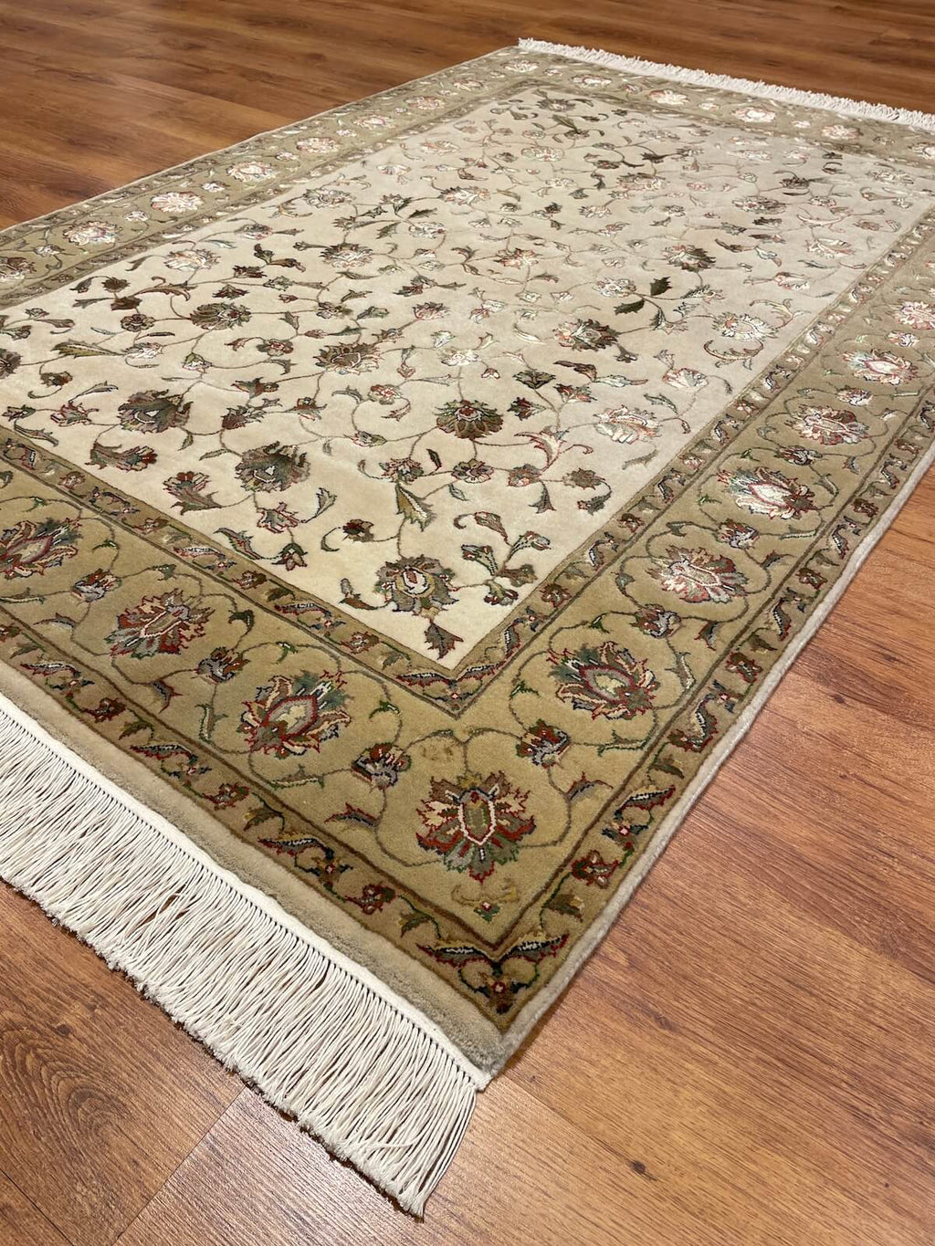 Nazende Silk-Blend Usak Handwoven Rug – 122X177 by Camel Carpet