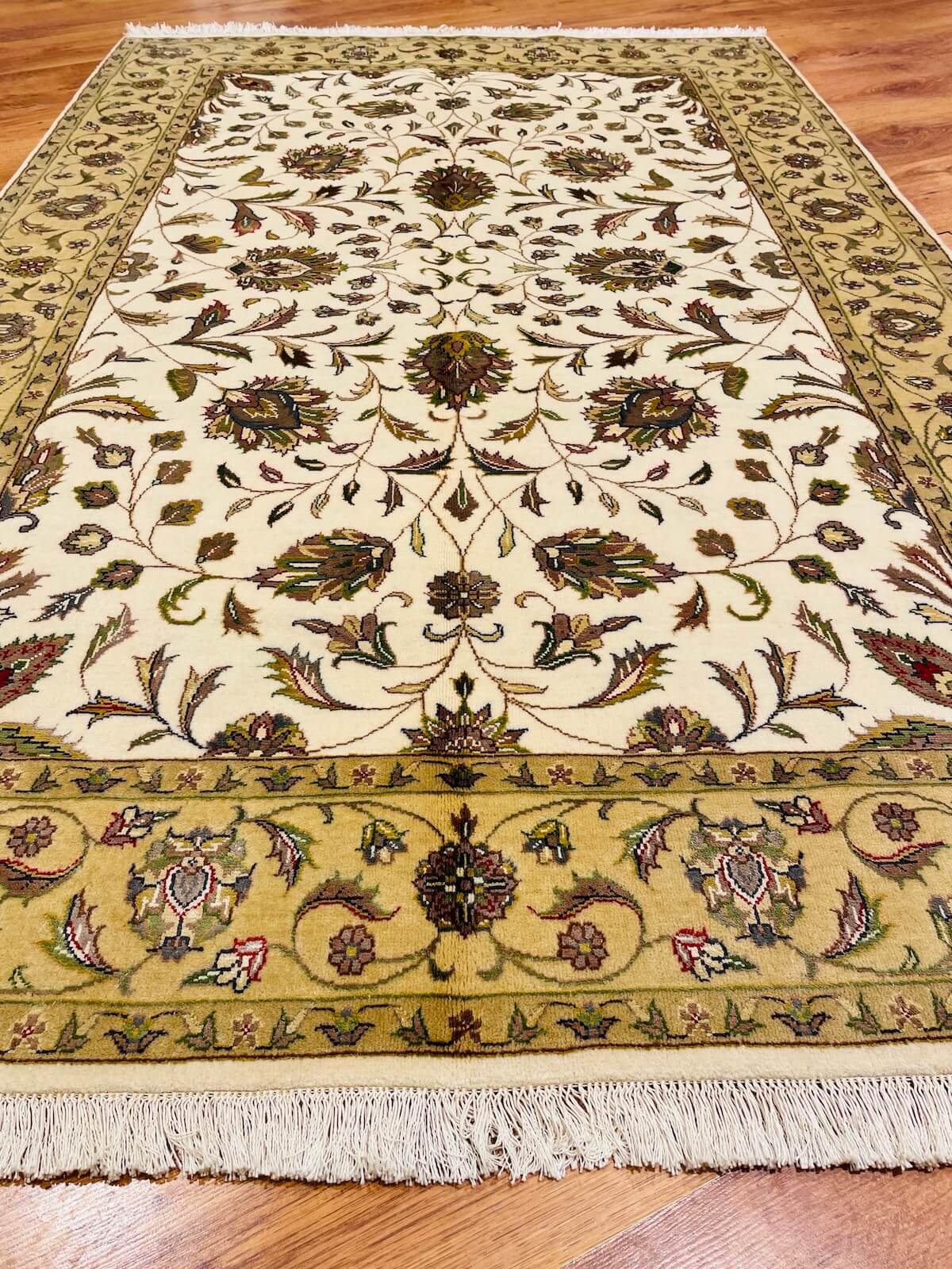 Nazende Silk-Blend Usak Handwoven Rug – 073634 by Camel Carpet