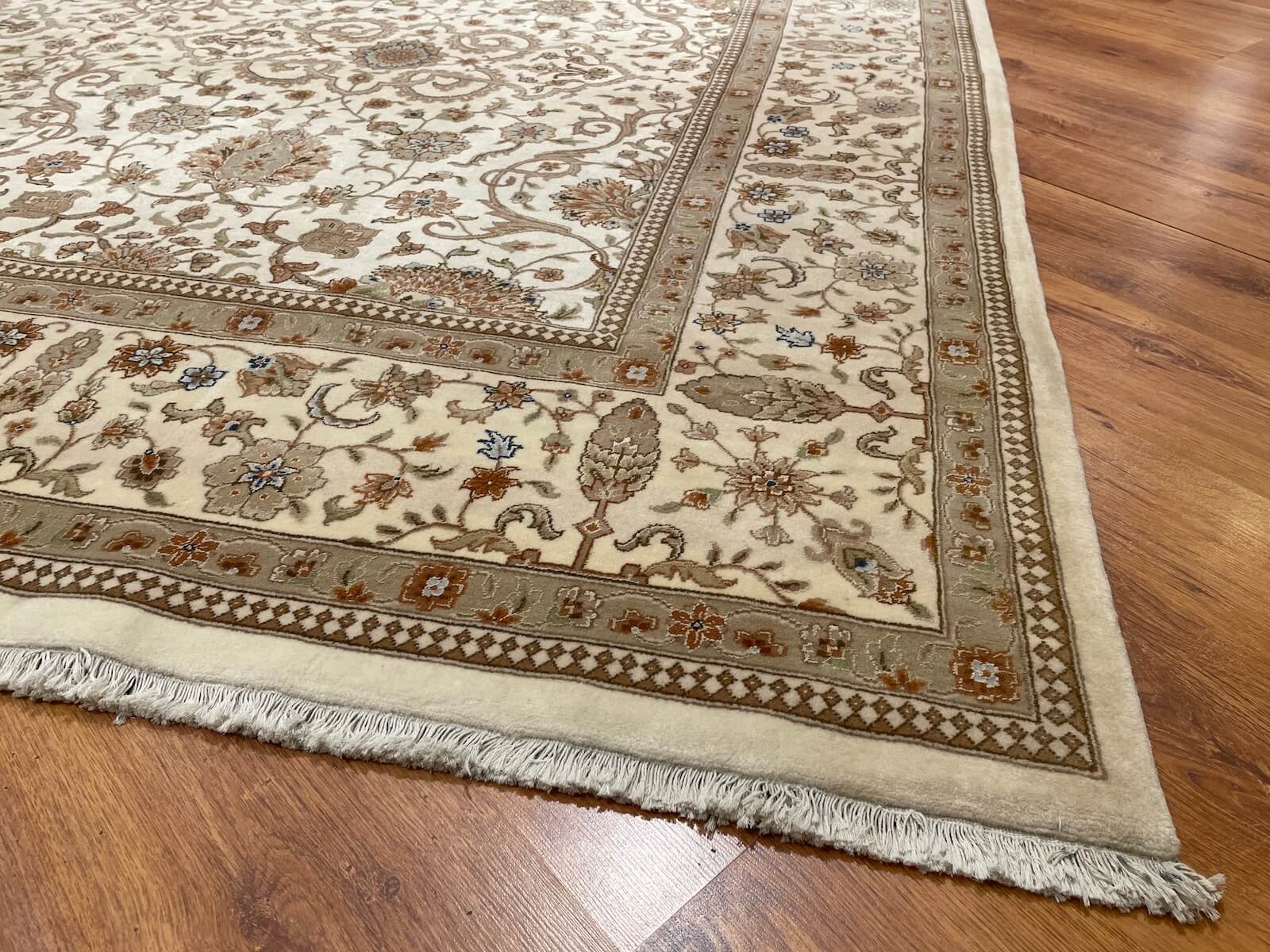 Nazende Silk-Blend Usak Handwoven Rug by Camel Carpet