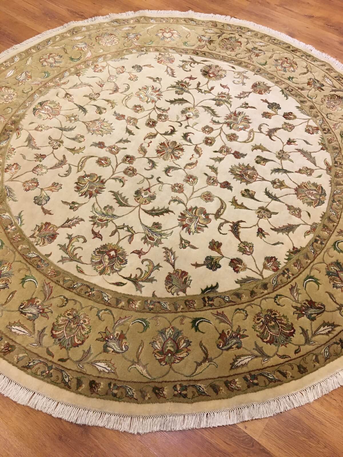 Nazende Silk-Blend Usak Handwoven Round Rug – 205X205 by Camel Carpet
