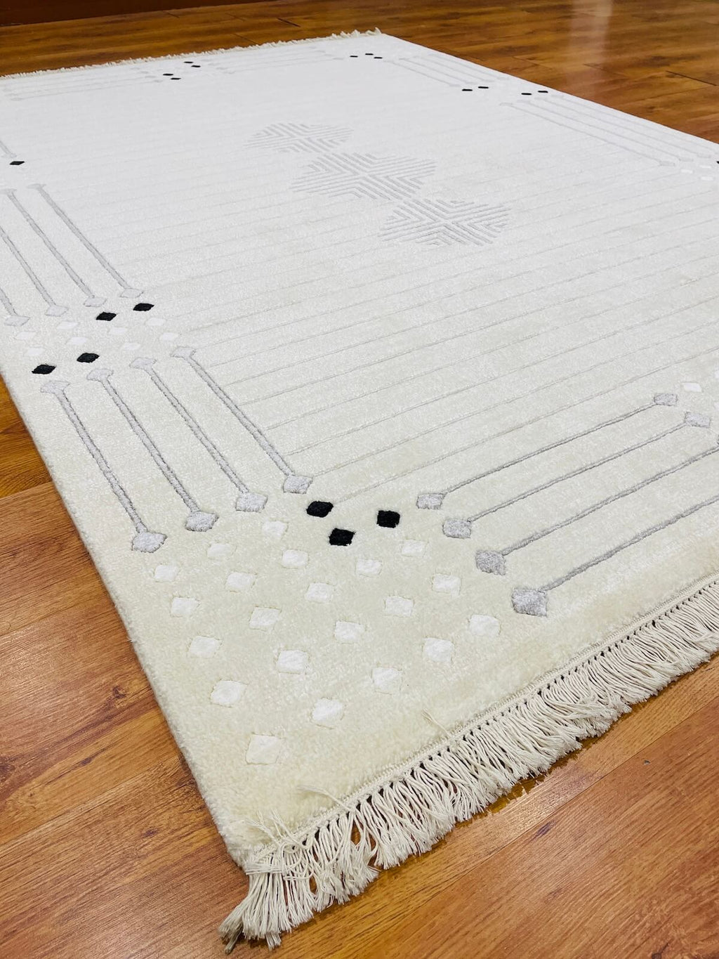 Himalaya Series Nepal Handwoven Rug by Camel Carpet