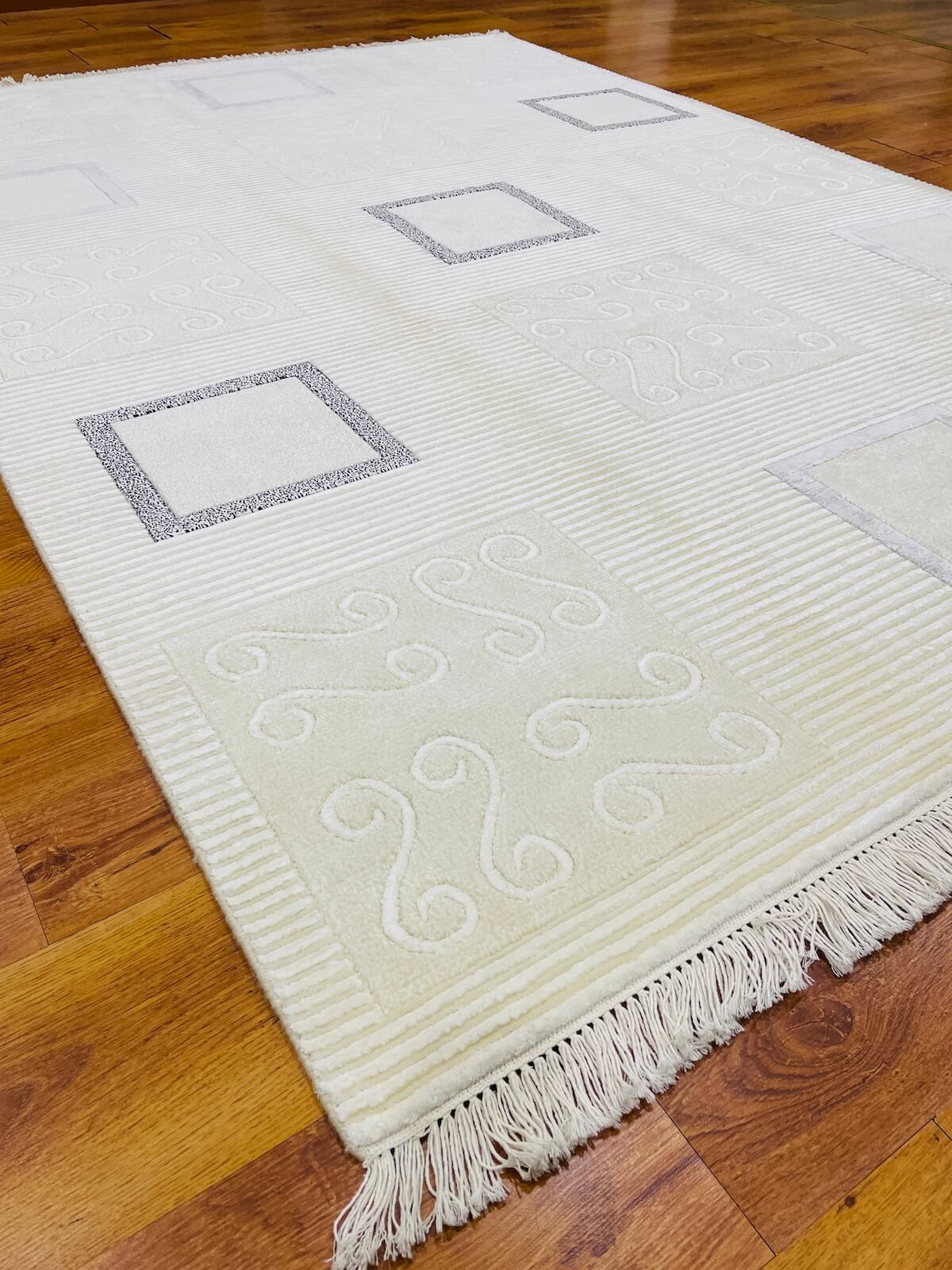 Himalaya Series Nepal Handwoven Rug by Camel Carpet