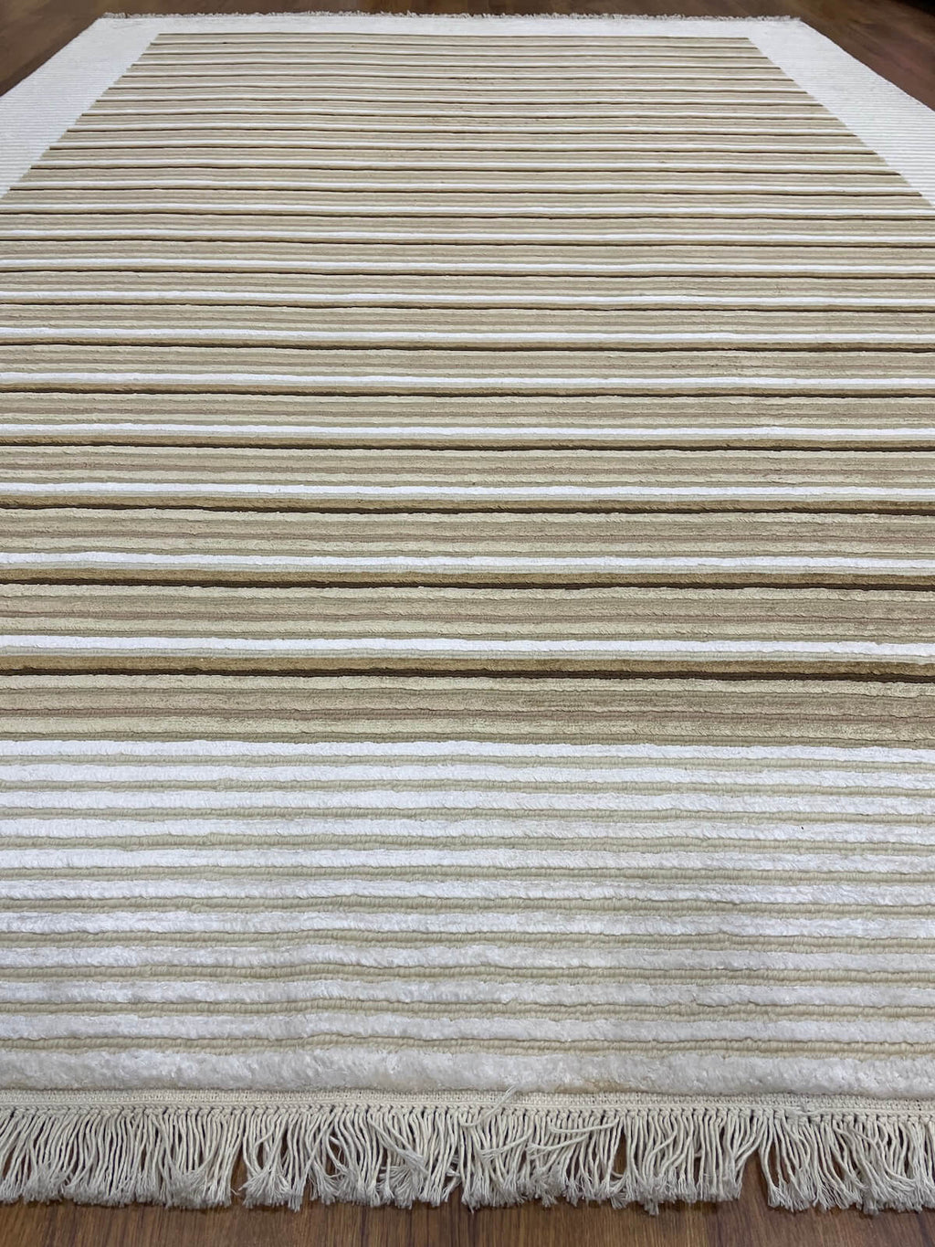 Cut Loop Series Nepal Handwoven Rug by Camel Carpet