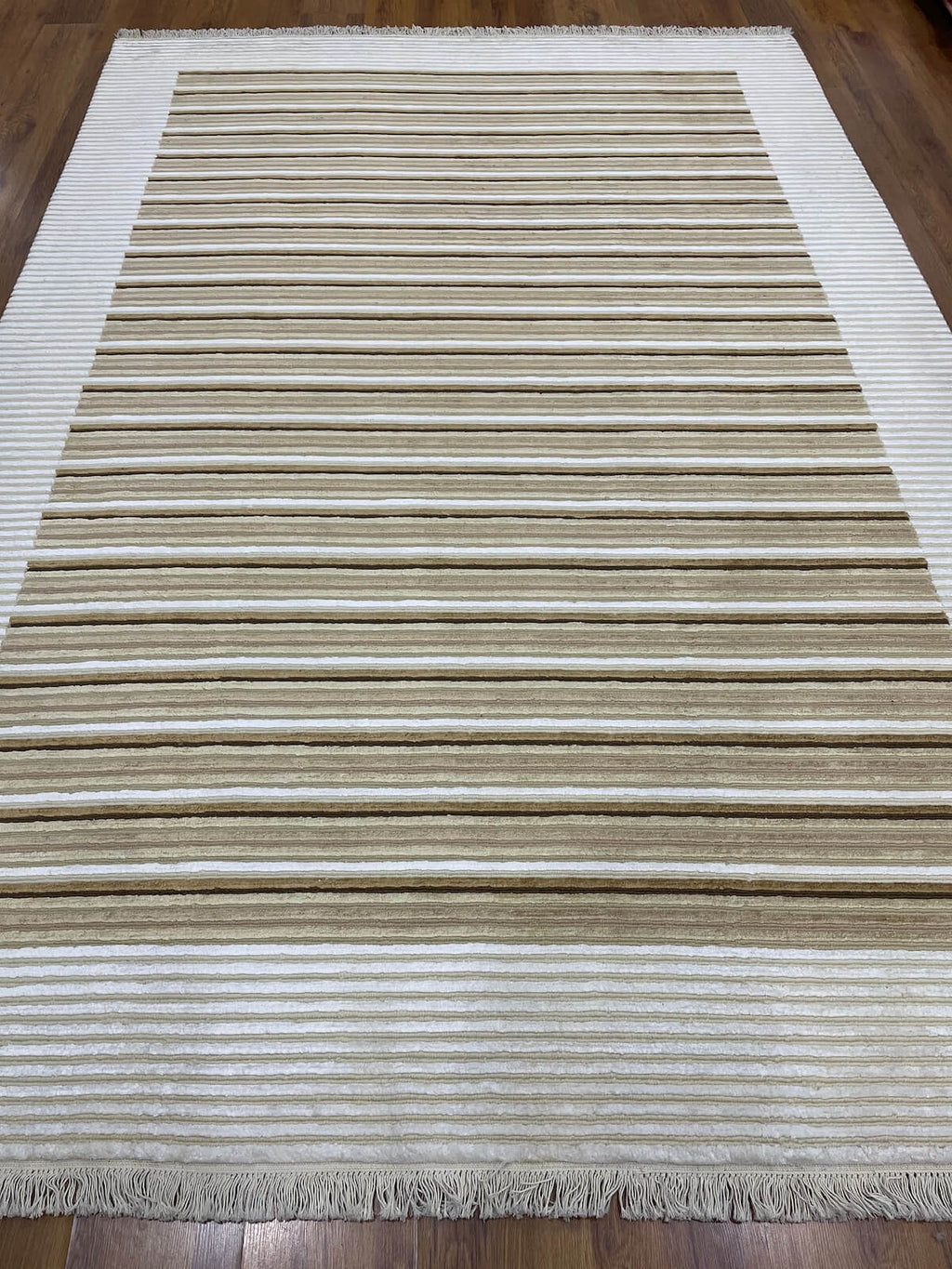 Cut Loop Series Nepal Handwoven Rug by Camel Carpet