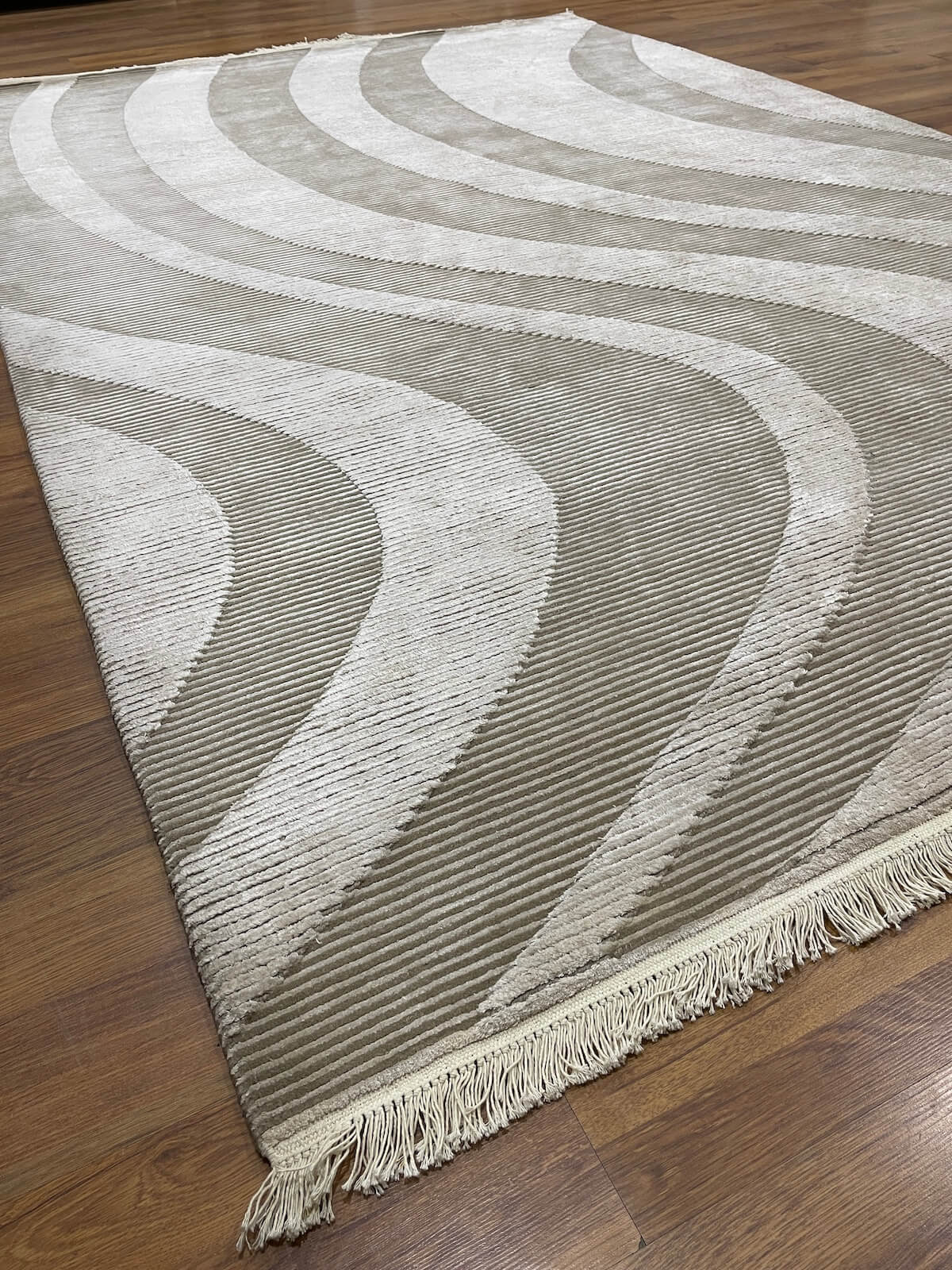 Cut Loop Series Nepal Handwoven Rug by Camel Carpet