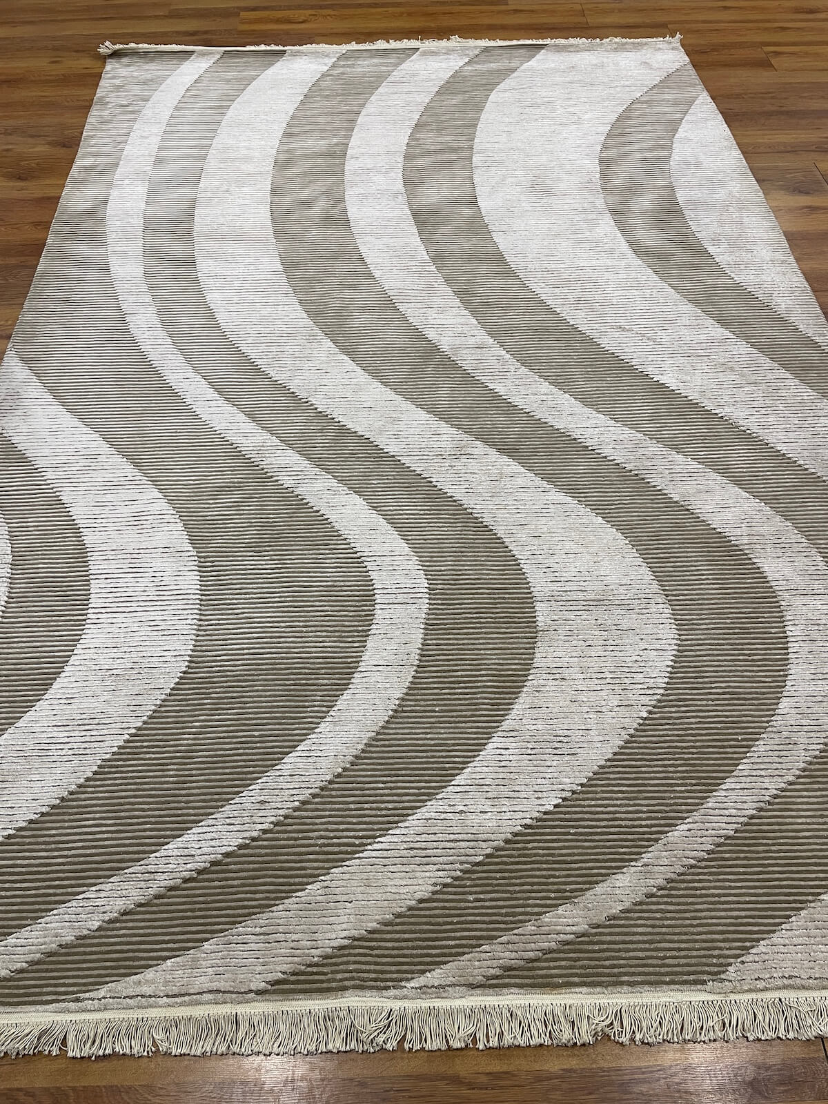Cut Loop Series Nepal Handwoven Rug by Camel Carpet