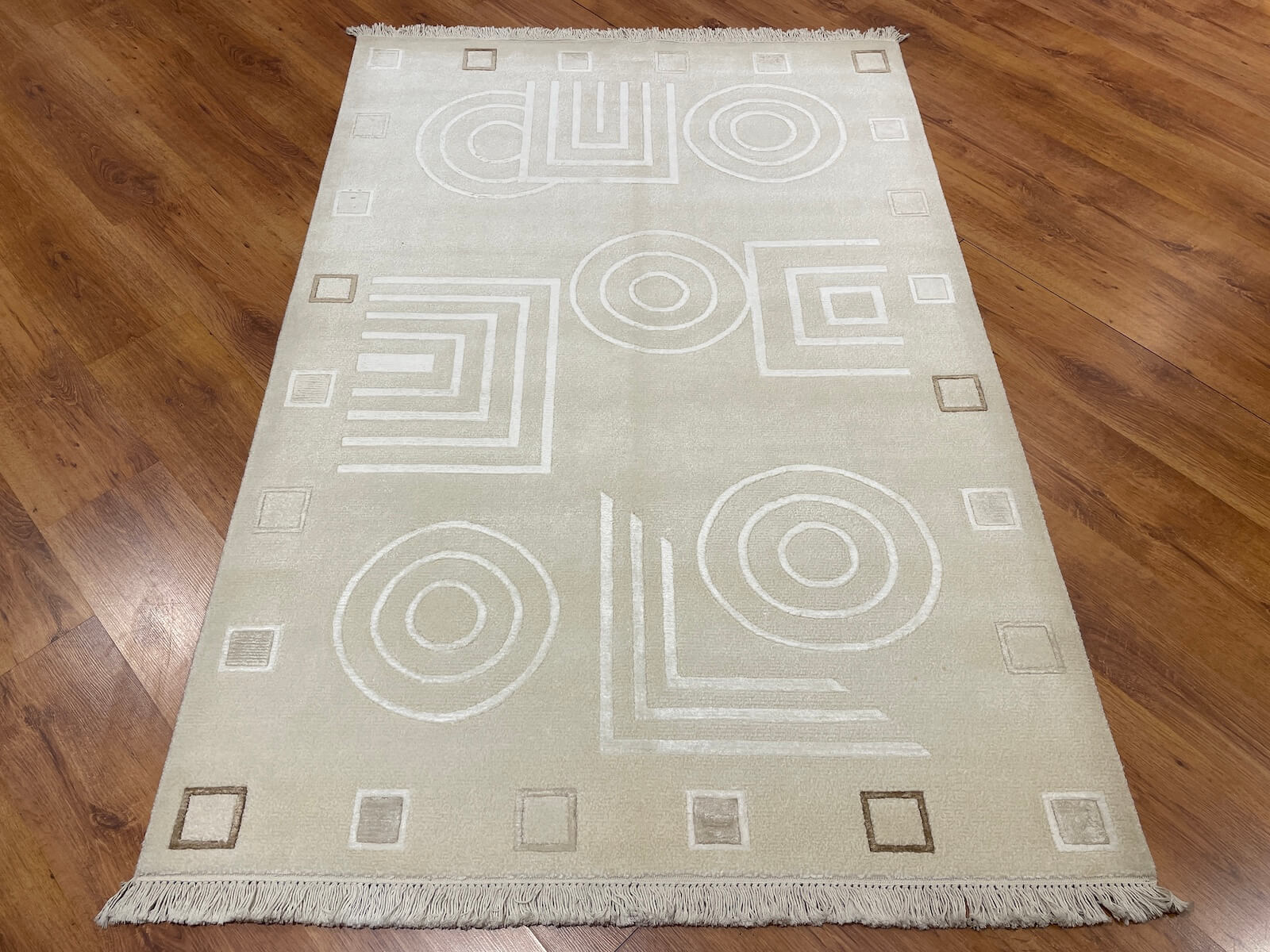 Himalaya Series Nepal Handwoven Rug by Camel Carpet
