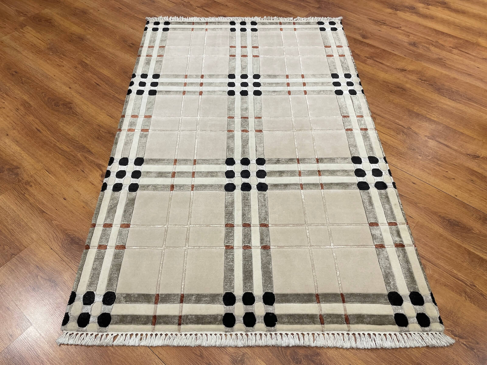 London Series Nepal Handwoven Rug by Camel Carpet