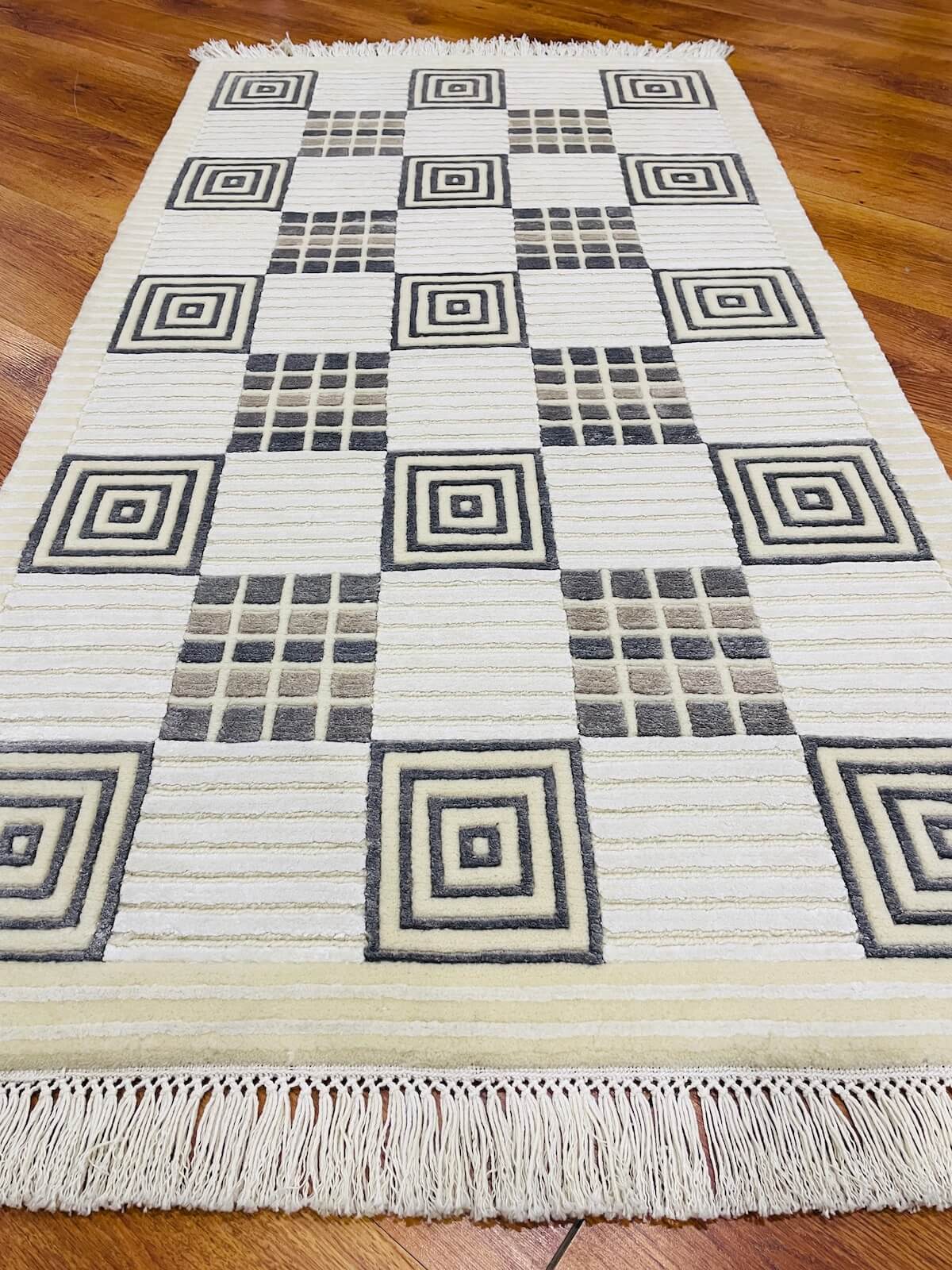 Himalaya Series Nepal Handwoven Rug by Camel Carpet