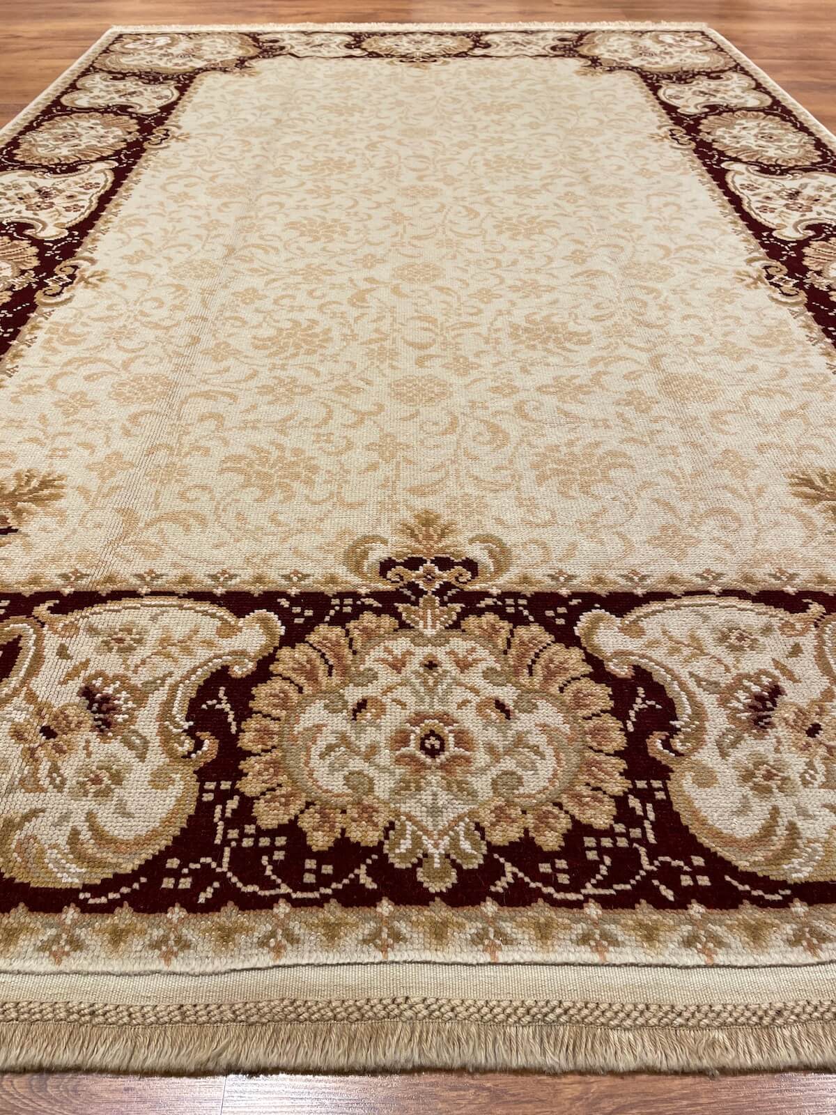 Ottoman Usak Handwoven Rug – 084588 by Camel Carpet