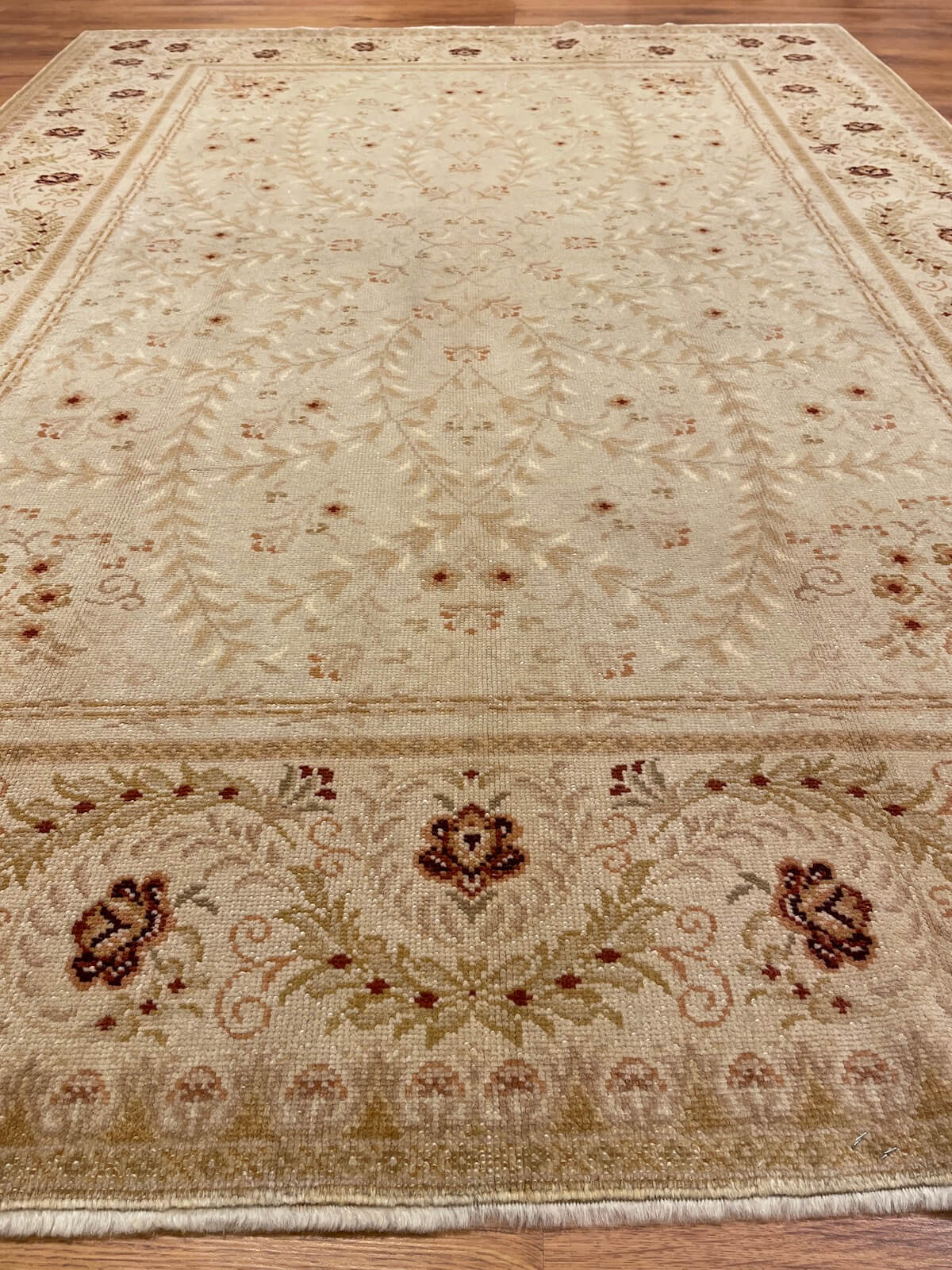 Ottoman Usak Handwoven Rug – 084590 by Camel Carpet