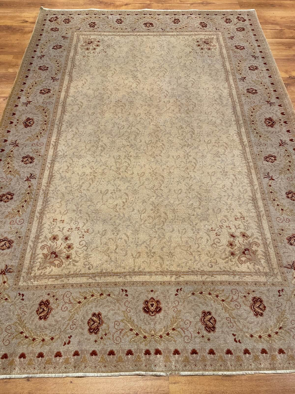 Ottoman Usak Handwoven Rug – 084594 by Camel Carpet