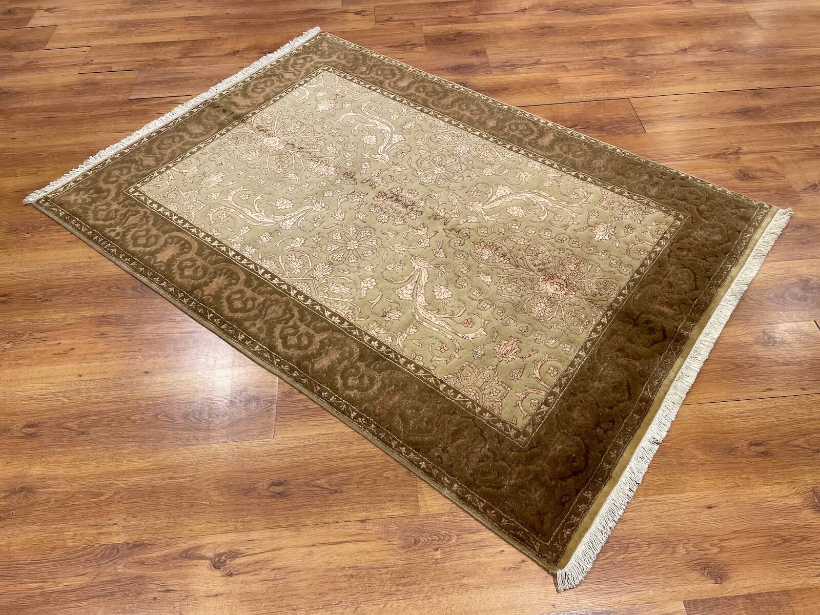 Pelas Silk-Blend Usak Handwoven Rug – 037433 by Camel Carpet
