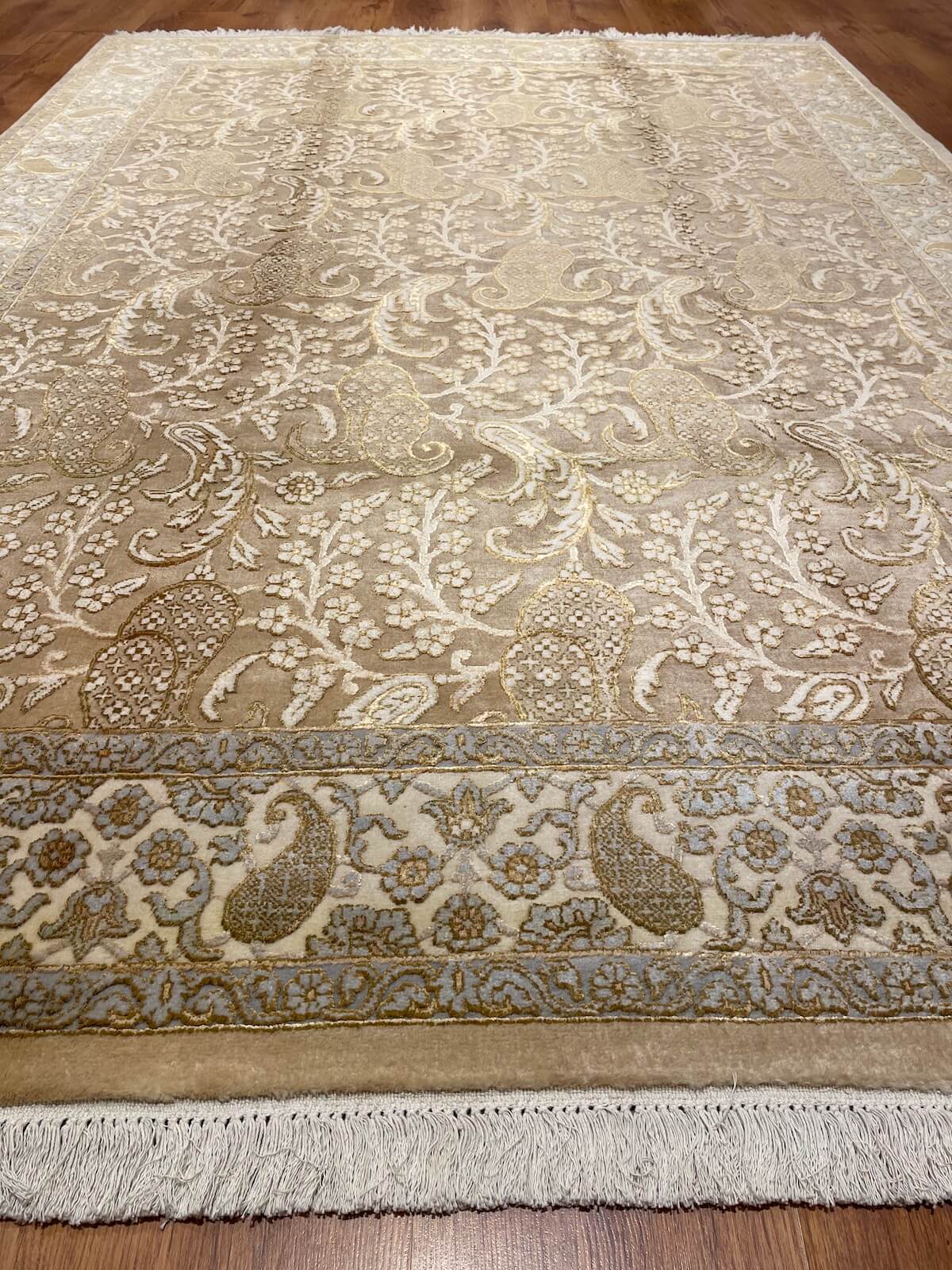 Pelas Silk-Blend Usak Handwoven Rug – 036615 by Camel Carpet
