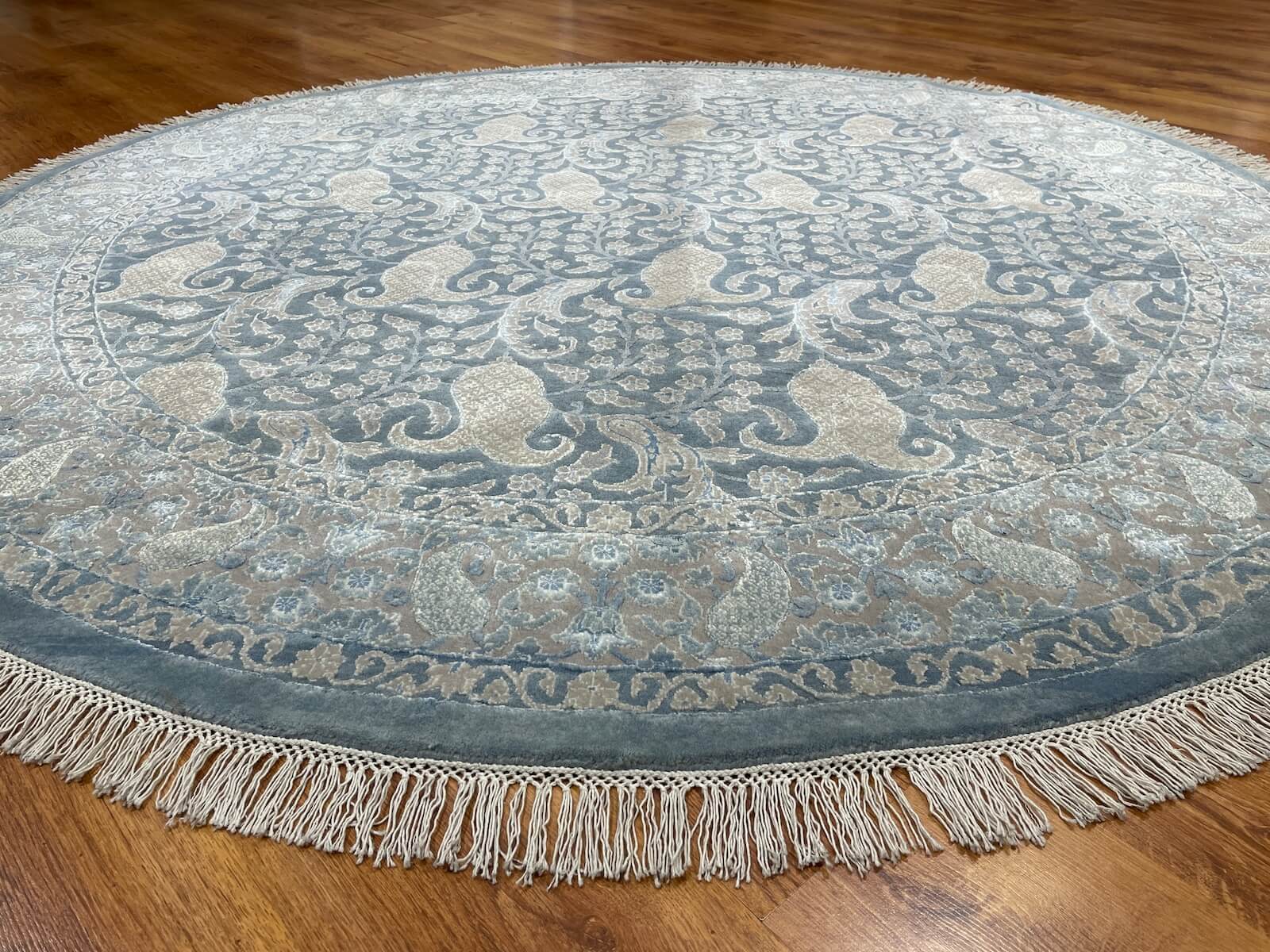 Pelas Silk-Blend Usak Handwoven Round Rug – 062348 by Camel Carpet