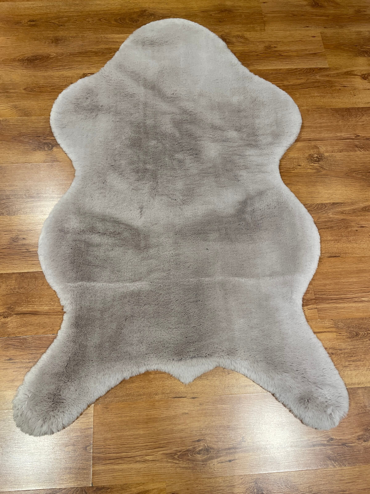Rabbit Gray Pelus Rug by Camel Carpet
